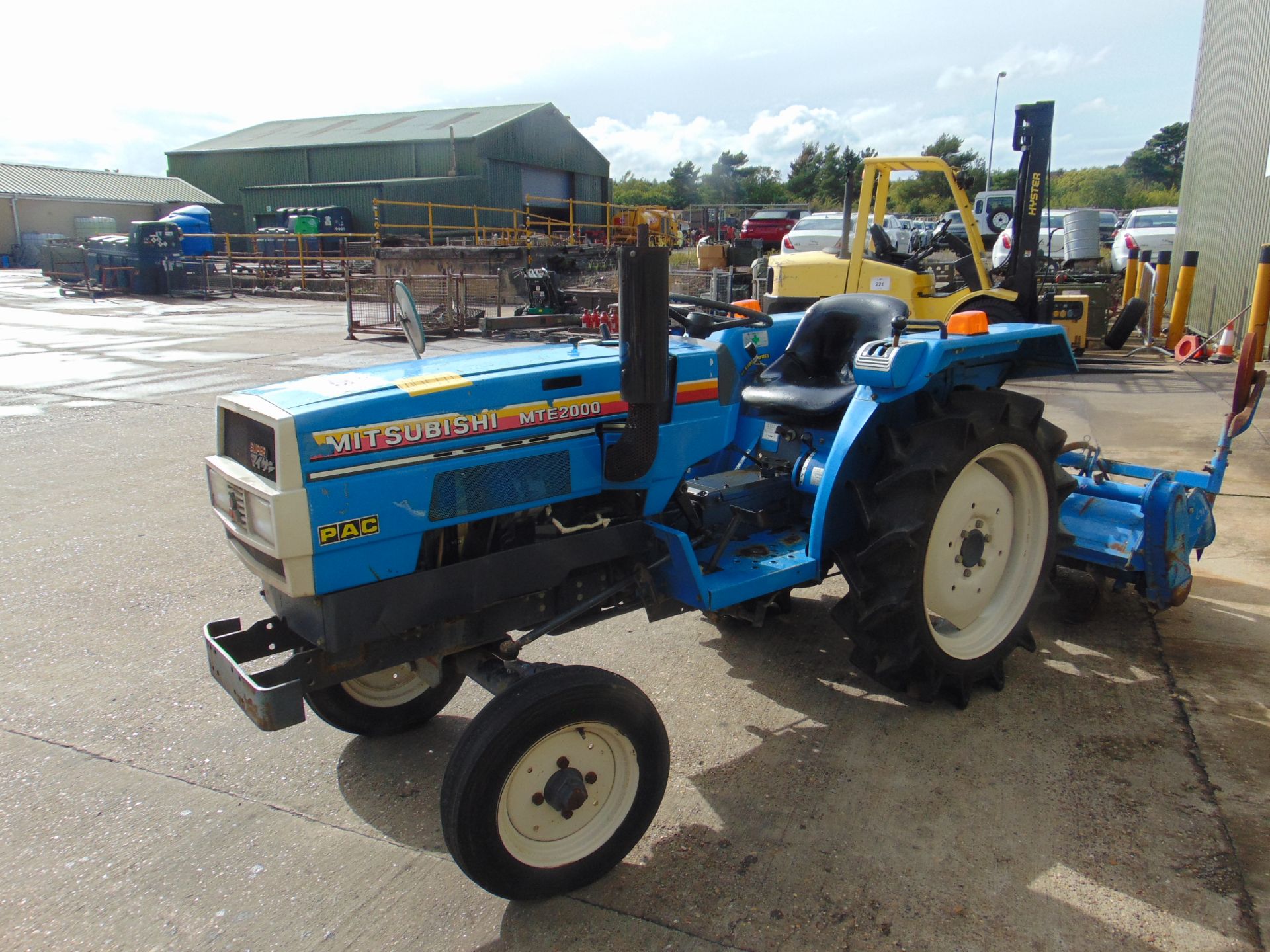 MITSUBISHI MTE 2000 COMPACT TRACTOR C/W ROTAVATOR - 768 HOURS ONLY - Image 3 of 13