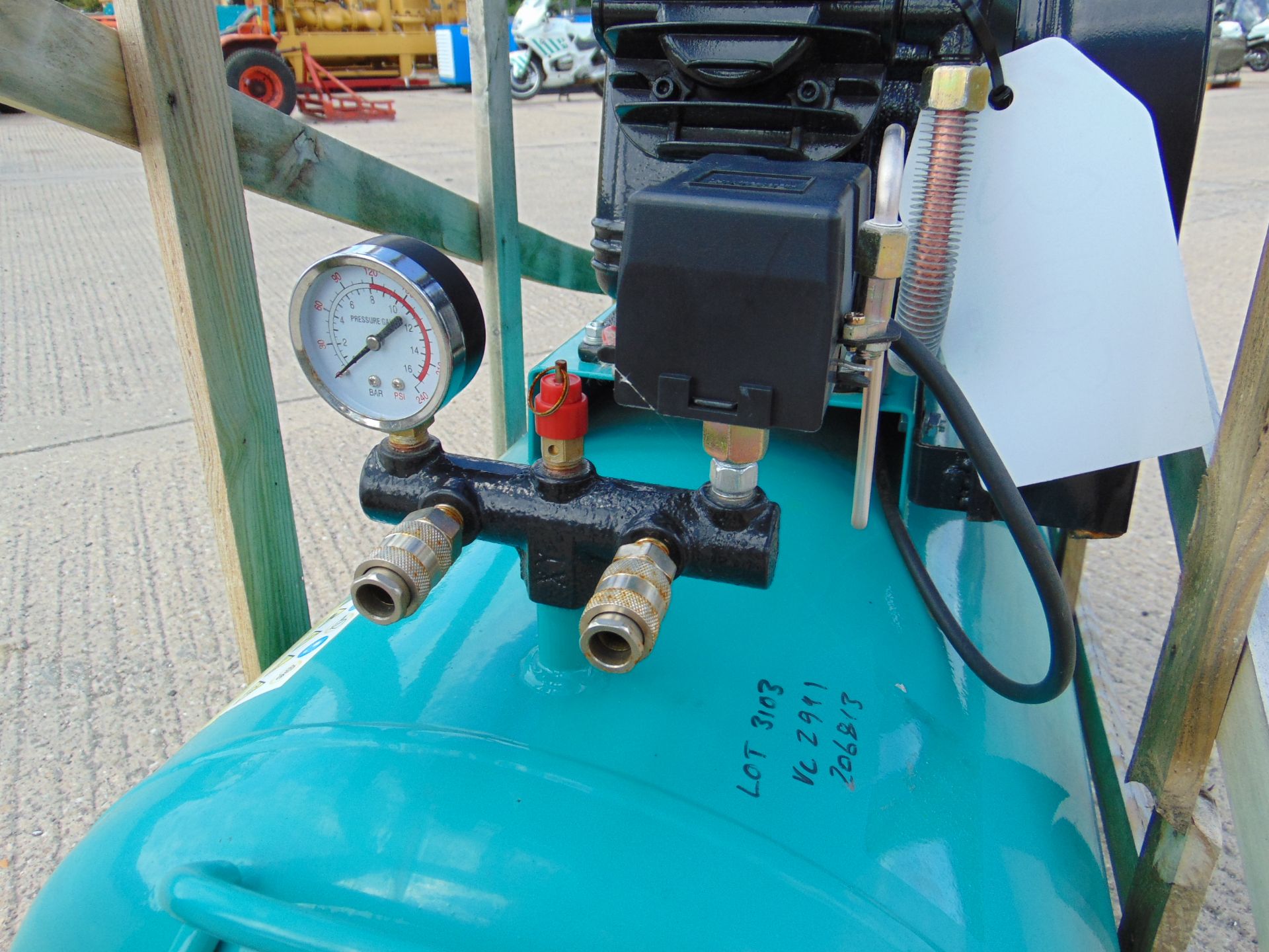 2019 Unissued Schmelzer 300L workshop Air Compressor as shown - Image 8 of 11