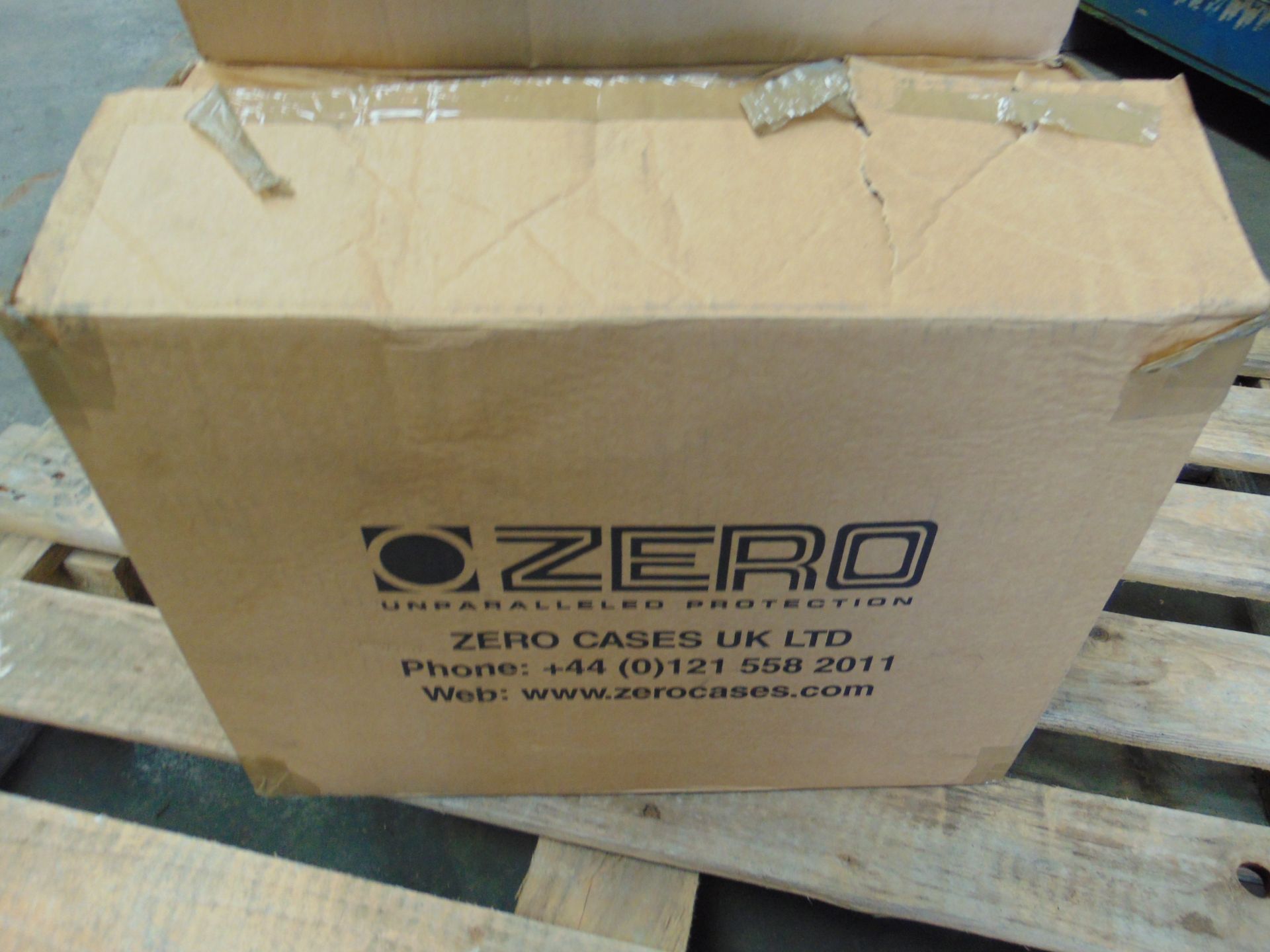 Zero Cases High Quality 40 x 30 x 22 cms lockable aluminium case - Image 5 of 5