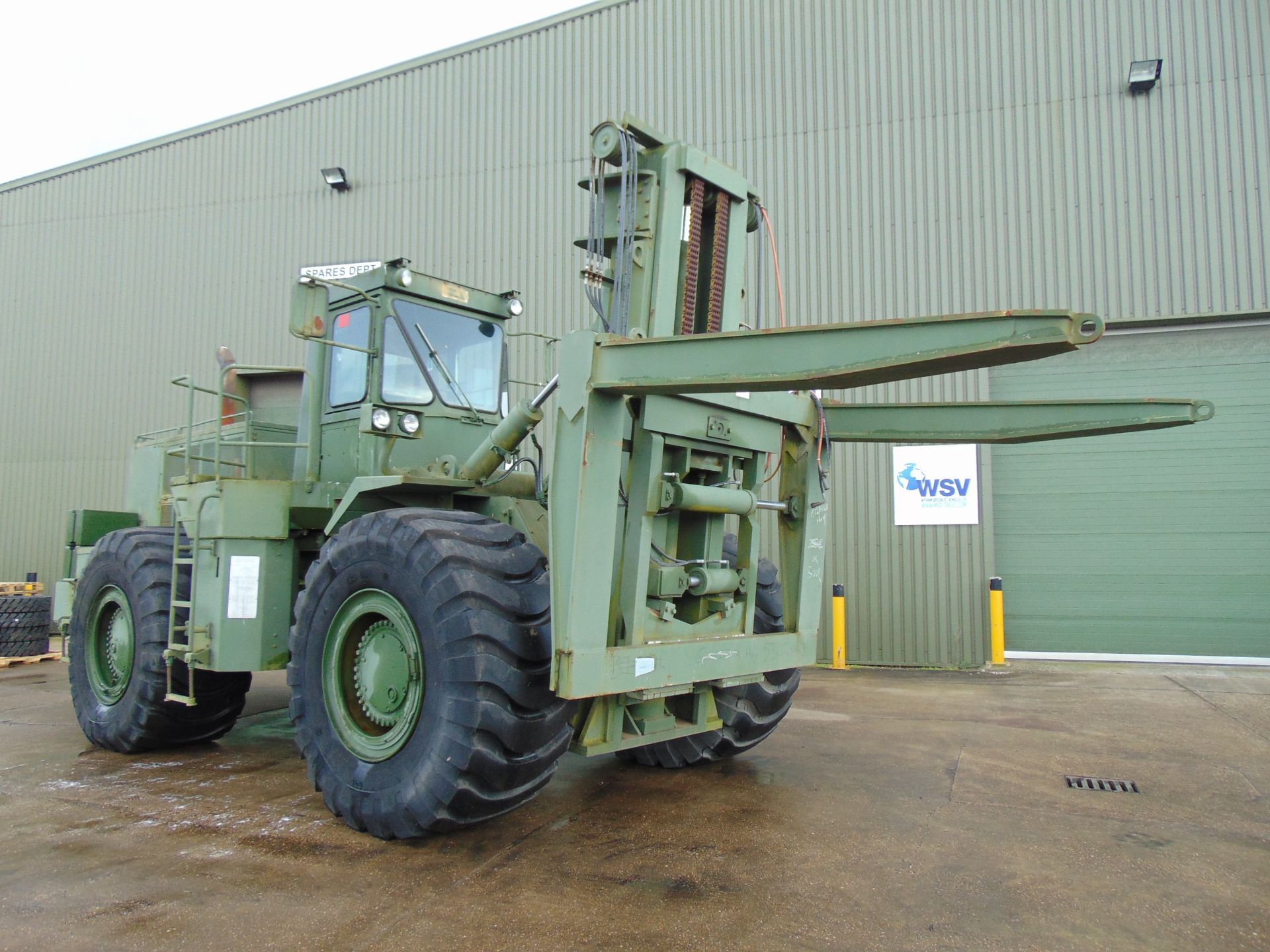 Caterpillar 988B/DV43 50,000lb Rough Terrain Container Handler Forklift/Wheel Loader ONLY 714 HOURS!