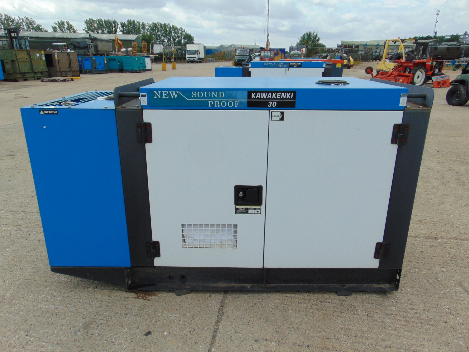 UNISSUED 30 KVA 3 Phase Silent Diesel Generator Set. This generator is 3 phase 230 / 400 Volt - Image 4 of 21