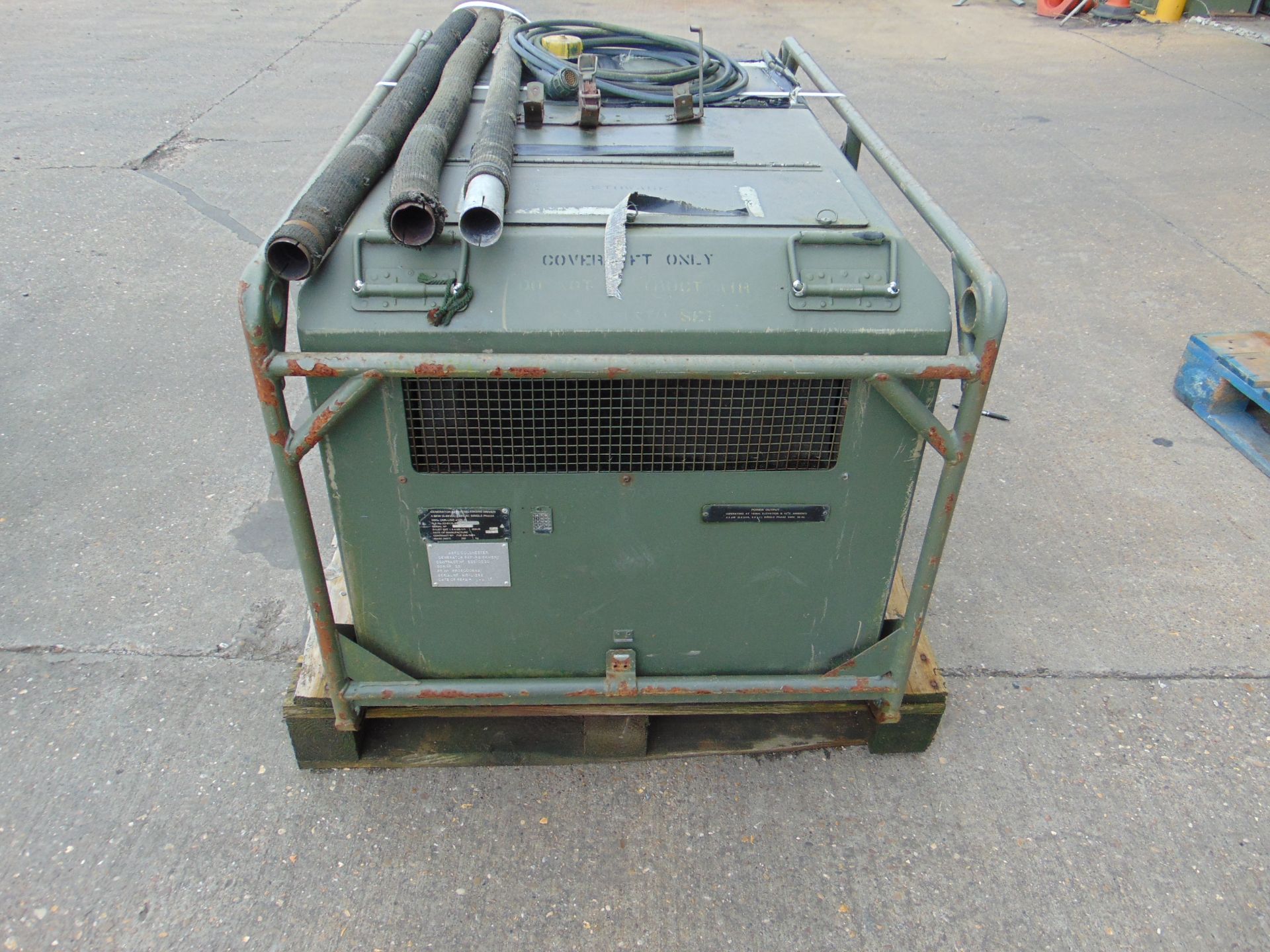 LISTER/ PETTER 5.6 KVA 240 Volt SINGLE PHASE 50 Hz Diesel GENERATOR - Image 3 of 5