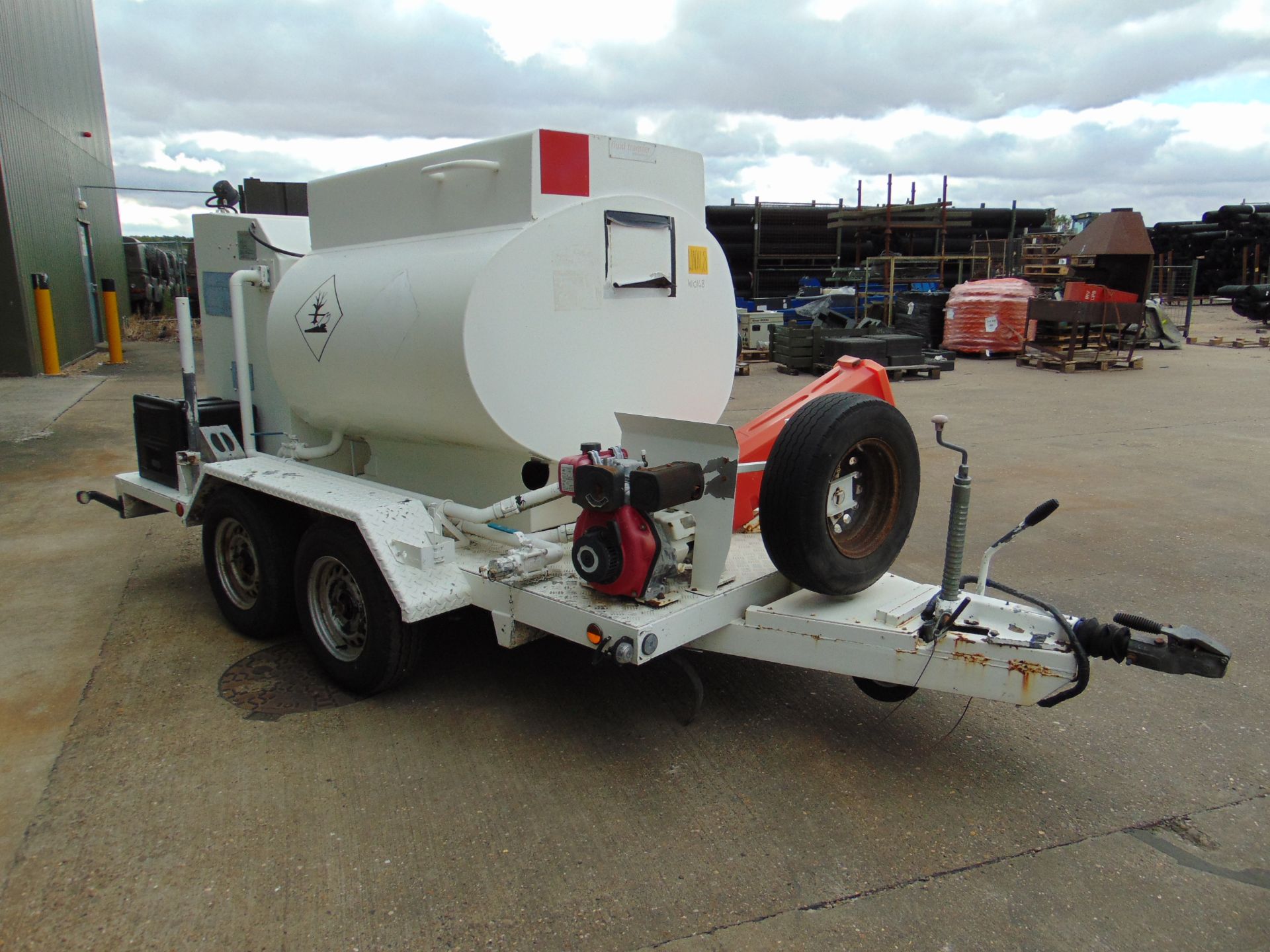 Fluid Transfer LTD 1500Ltr Aviation/Fuel Bowser Trailer - Image 4 of 21