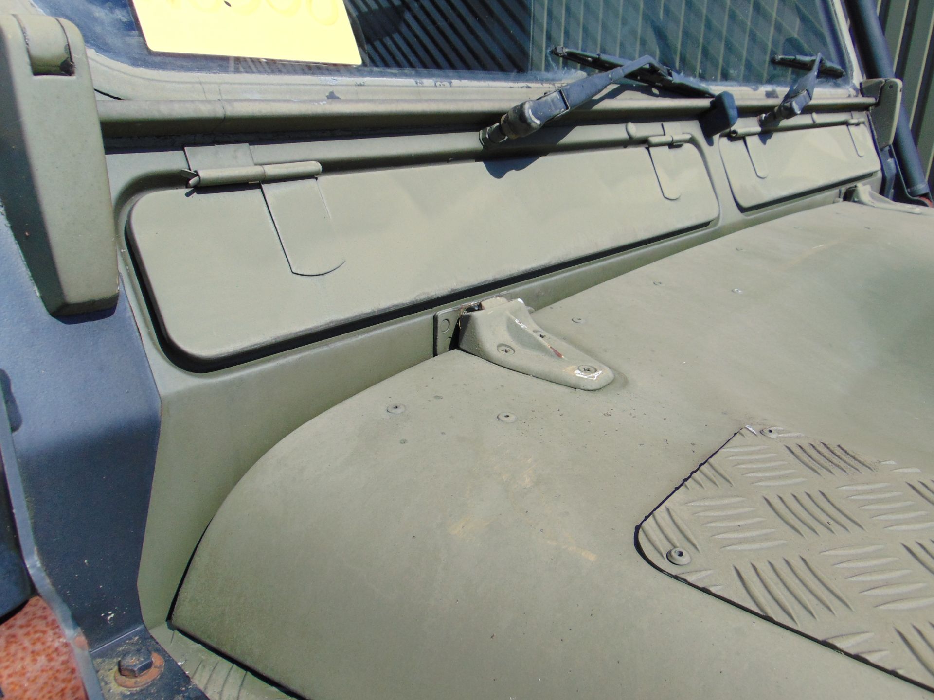 Land Rover 110 RHD Tithonus hardtop - Image 11 of 29