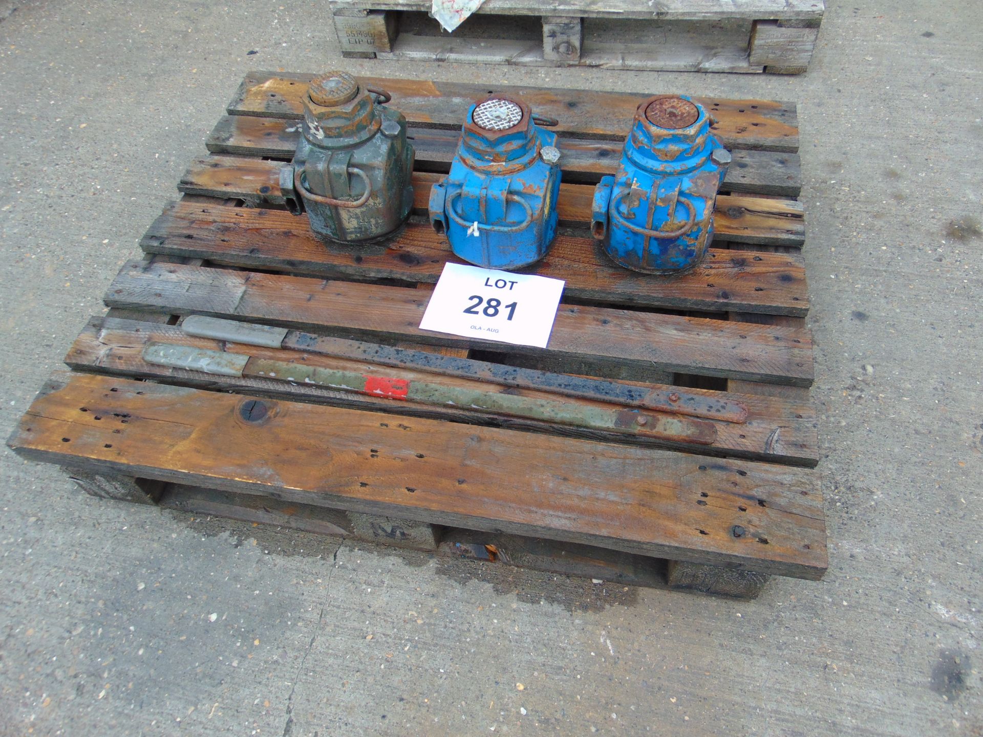 3x 35 Tonne Tangye Hydraulic Bottle Jacks - Image 2 of 4