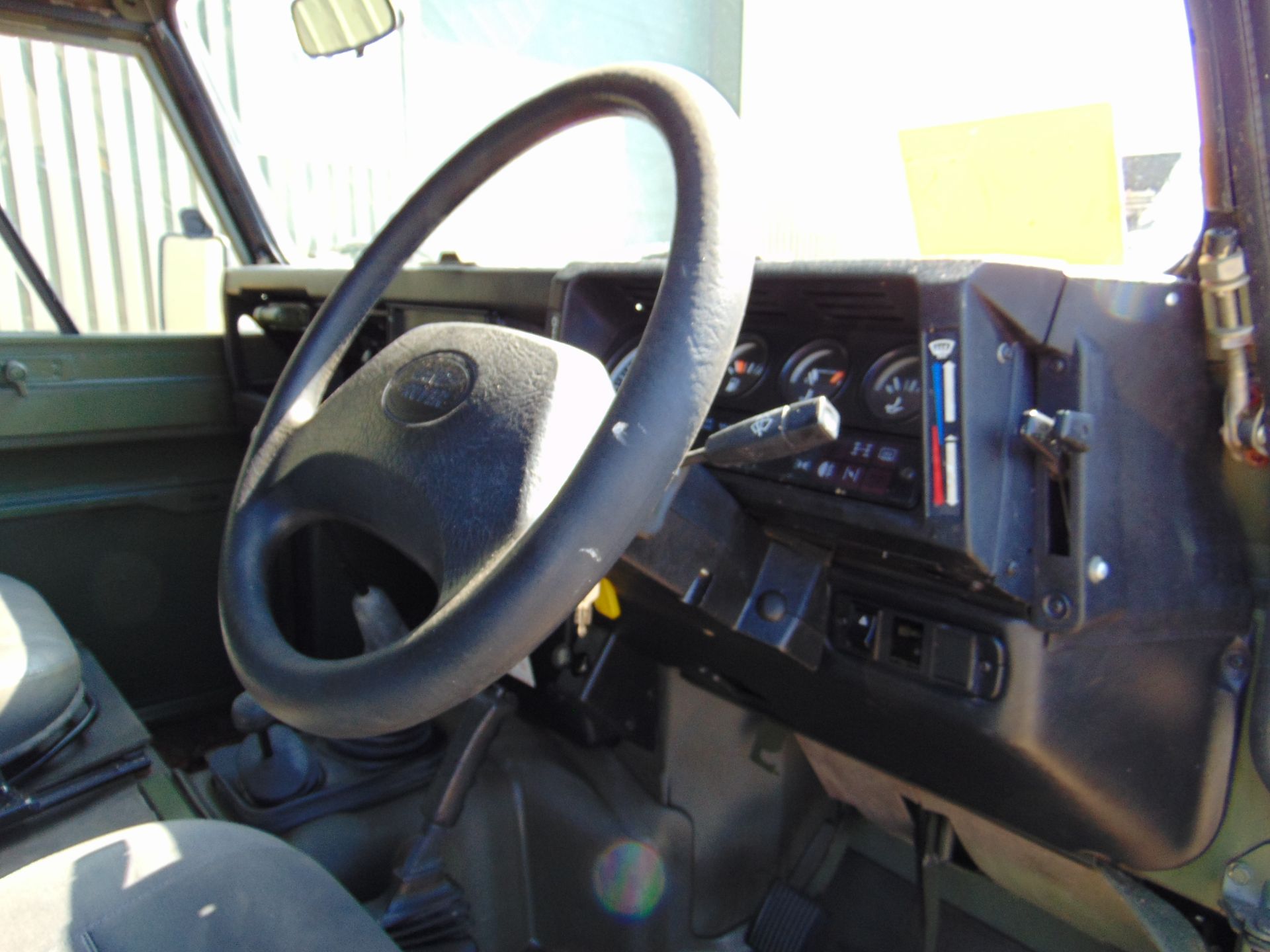 Land Rover 110 RHD Tithonus hardtop - Image 22 of 29