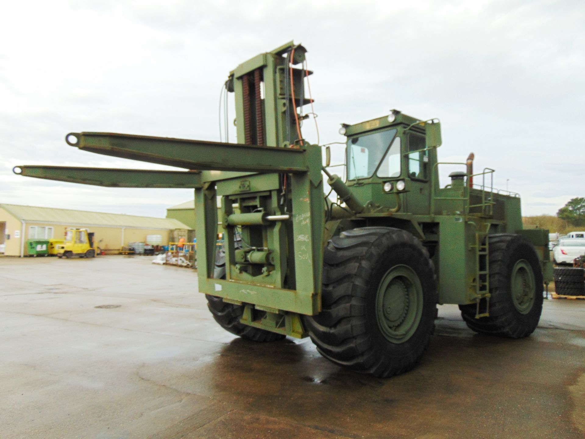 Caterpillar 988B/DV43 50,000lb Rough Terrain Container Handler Forklift/Wheel Loader ONLY 714 HOURS! - Image 6 of 31