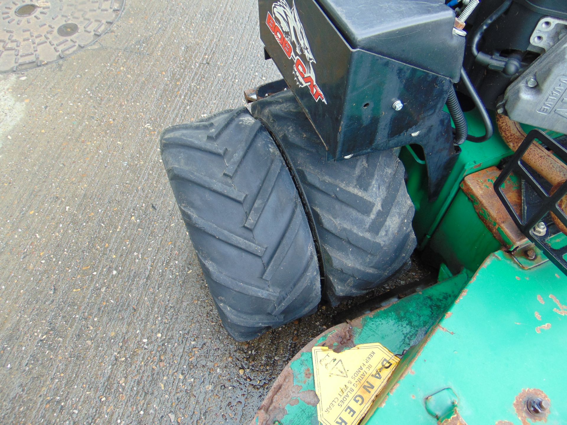 2015 Ransomes BOBCAT 52" Zero Turn Lawn Mower - only 1290 hours!! - Image 7 of 10