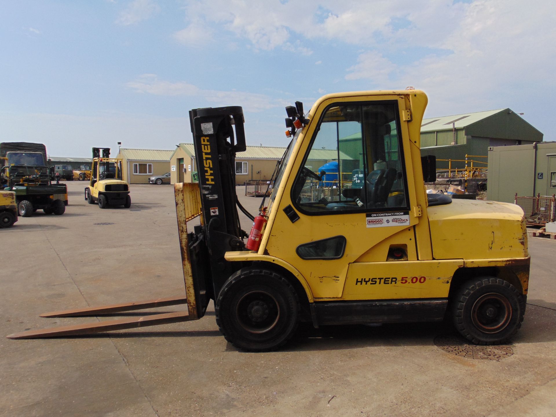 Hyster H5.00XM Forklift only 2,111 Hours! - Image 5 of 16