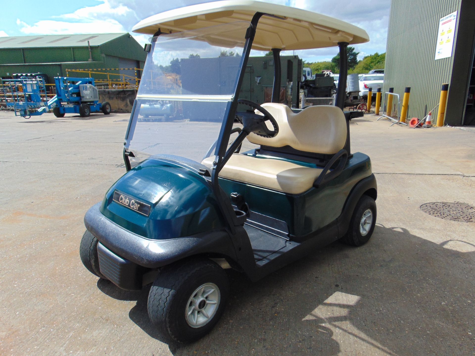 Club Car Precedent Electric Golf Buggy C/W Battery Charger - Image 4 of 15