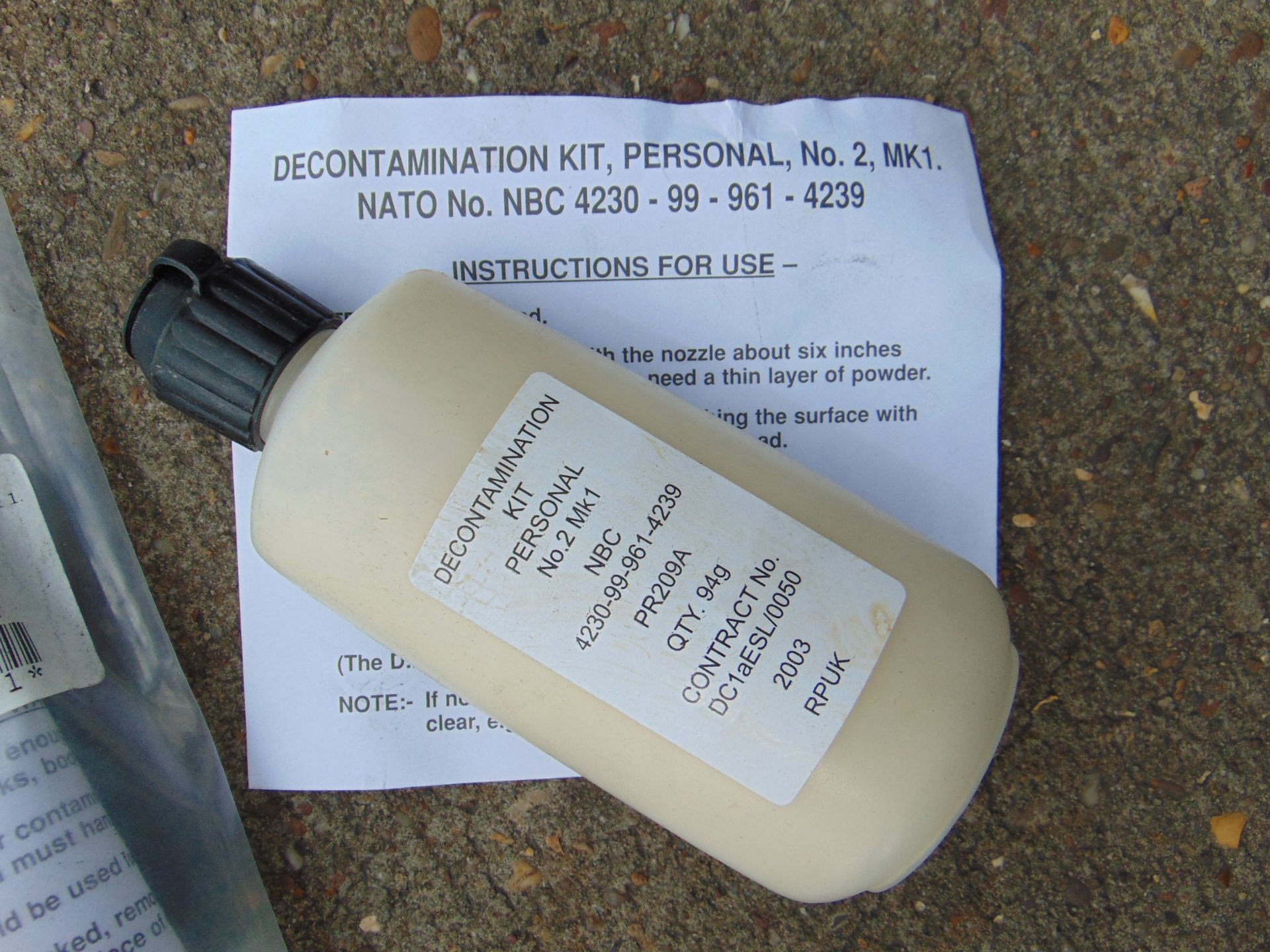 48 x Increasingly Rare Unissued N.B.C. Decontamination Kit Personal No2 Mk1 - Image 2 of 2