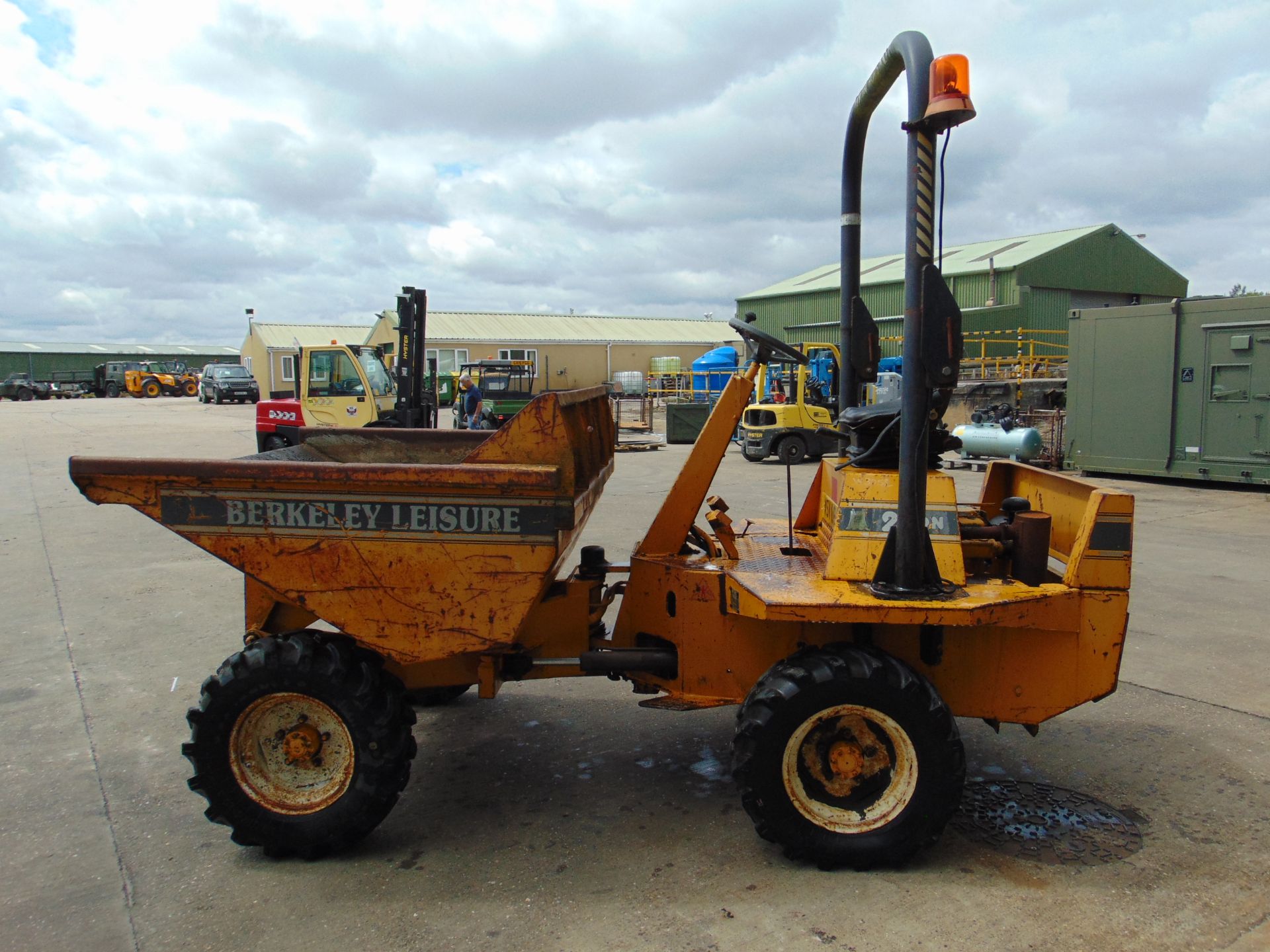 Benford 2000 Dumper - Image 3 of 15