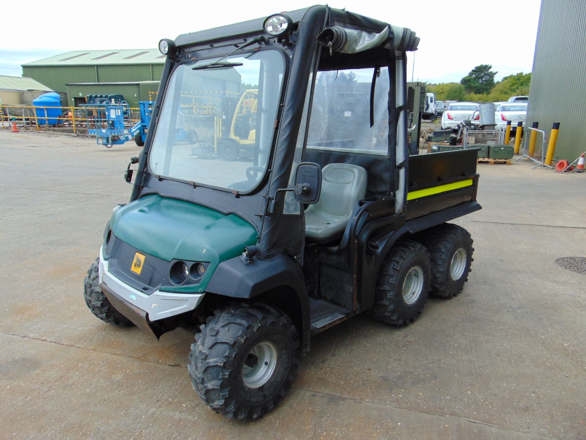 JCB Groundhog 6x4 Diesel Utility Vehicle UTV Only 695 hours! - Image 3 of 19