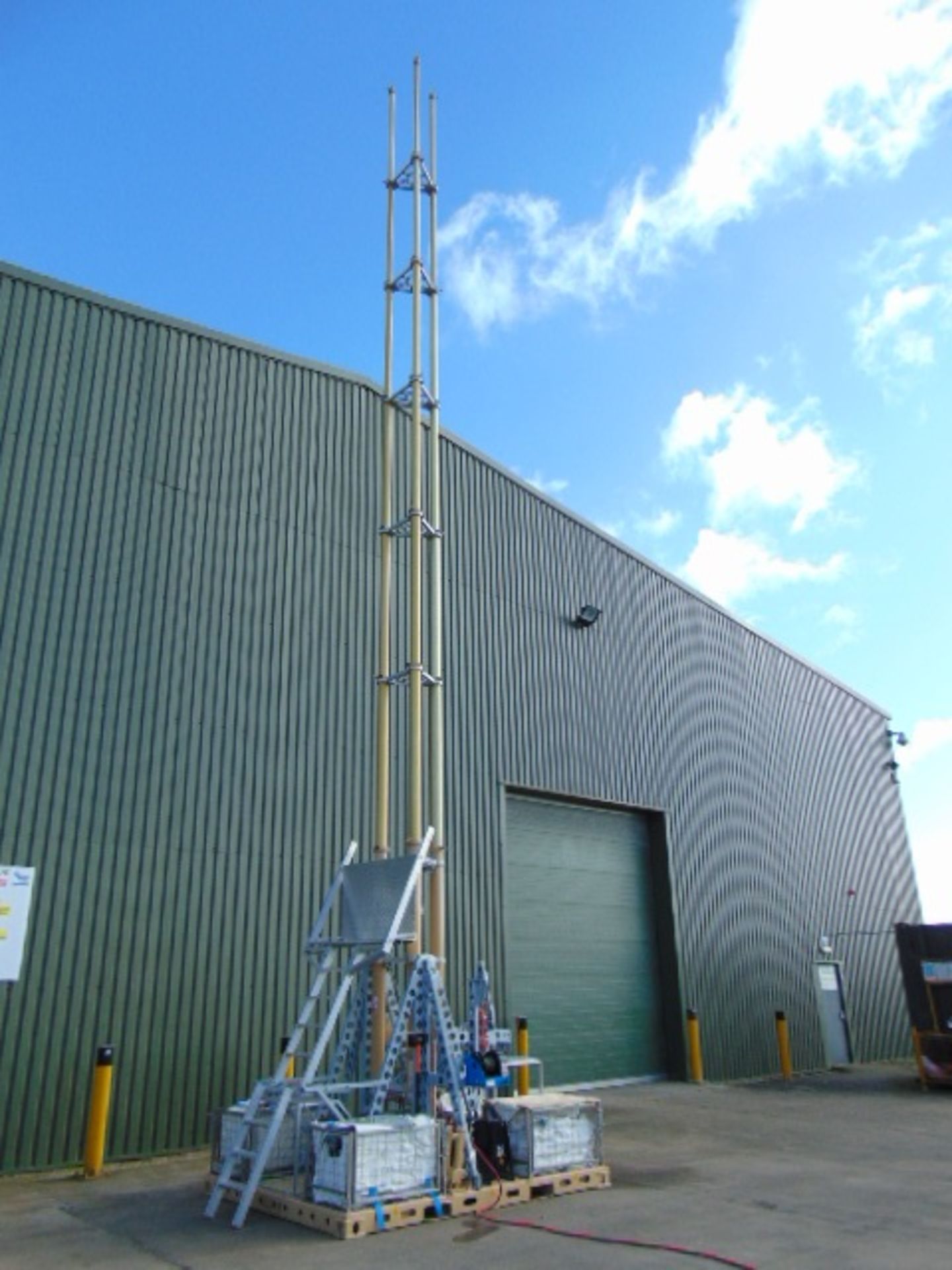 Clark 15m Demountable CCTV Mast Assy with Accessories and Cover.