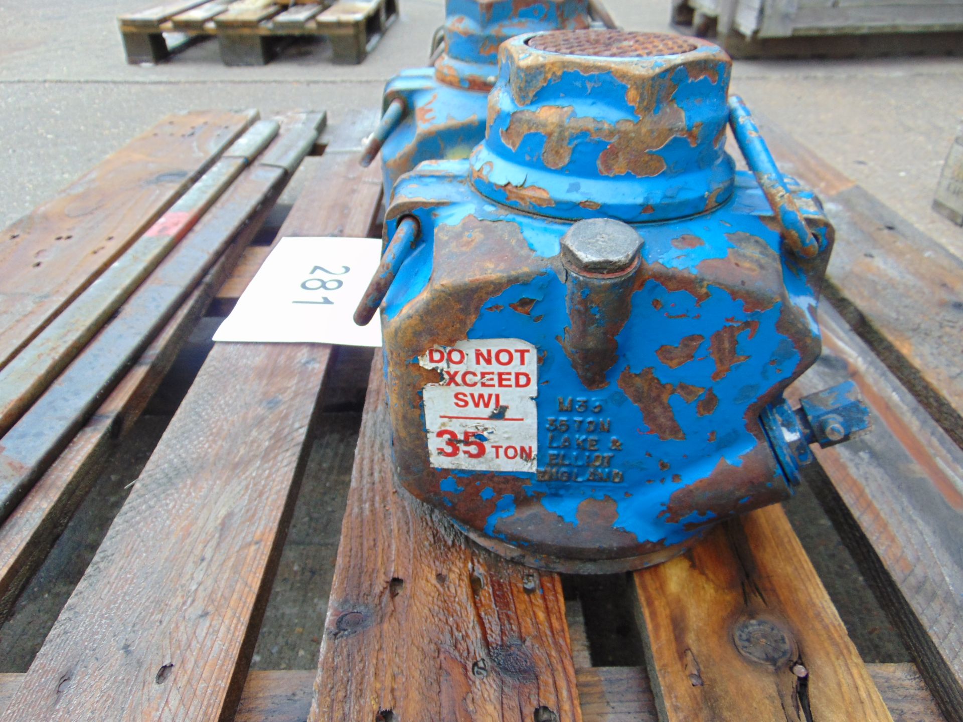 3x 35 Tonne Tangye Hydraulic Bottle Jacks - Image 4 of 4