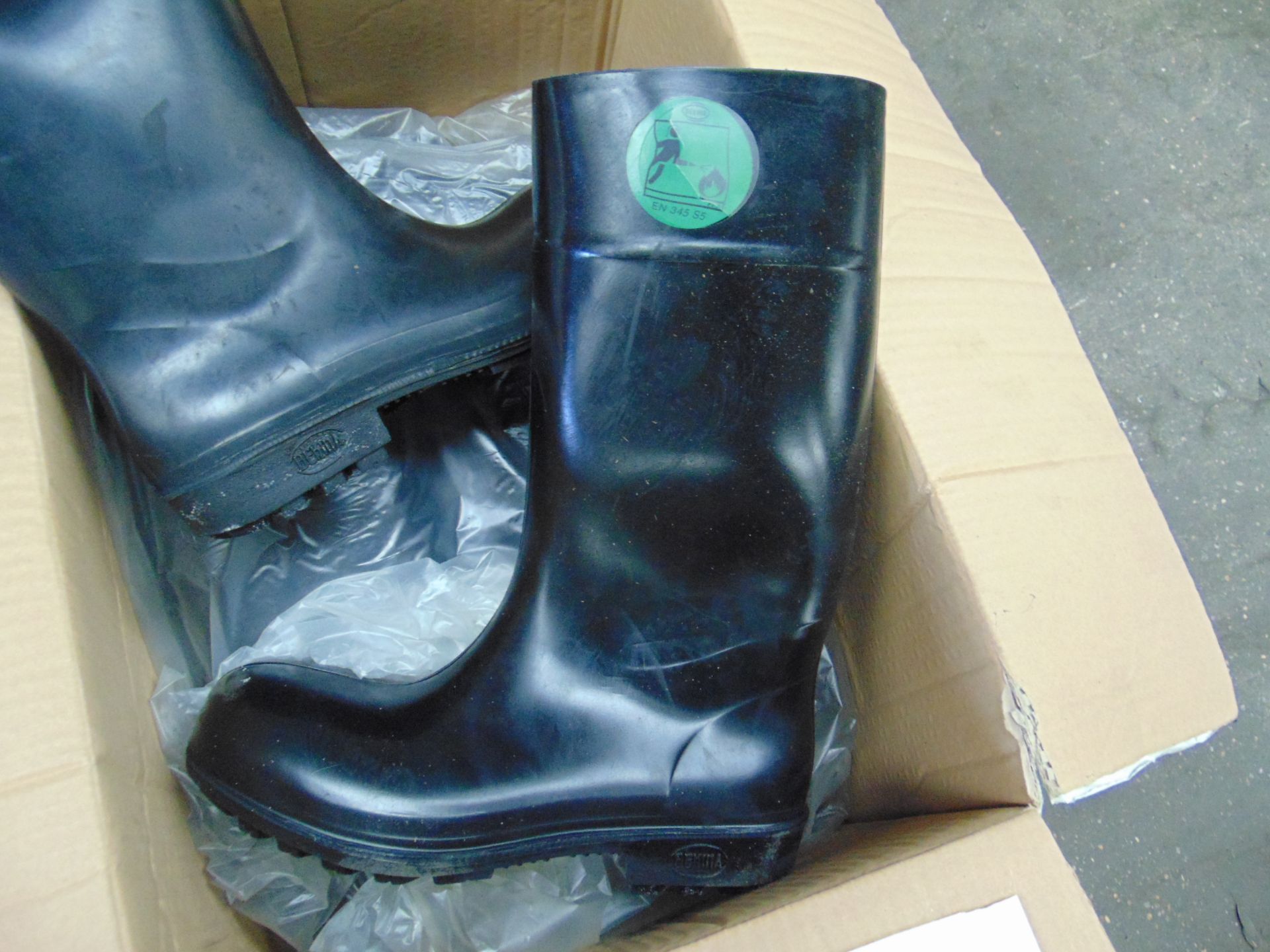 Qty 5 x Unissued Bekina Wellington Safety Boots Size 10 - Image 2 of 5