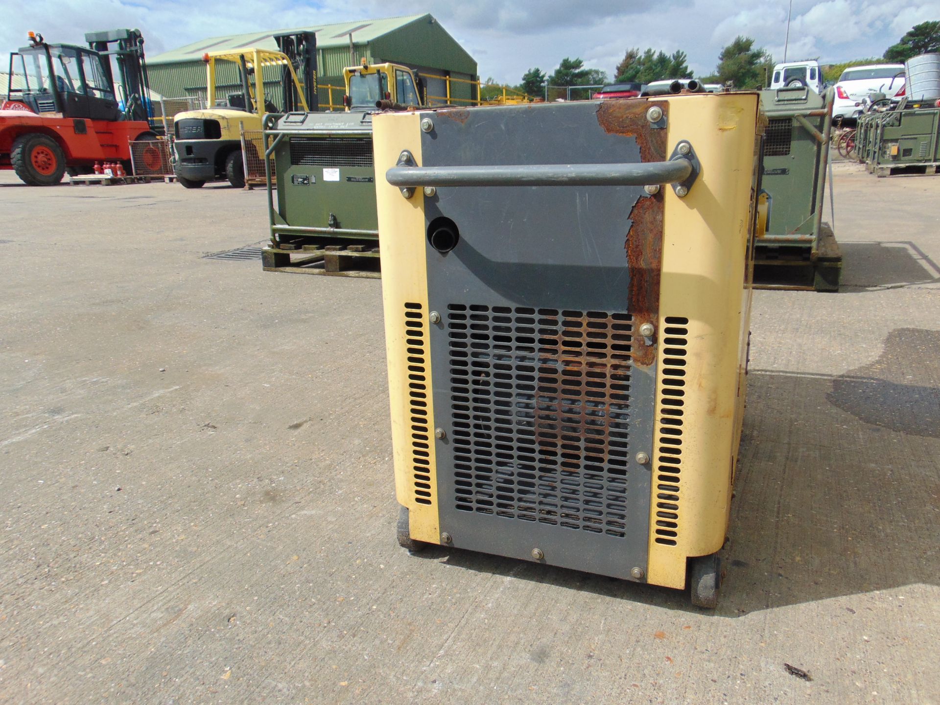 KING POWER 10000 LN SILENT DIESEL GENERATOR 230/110 VOLT SINGLE PHASE 50 HZ - Image 4 of 5