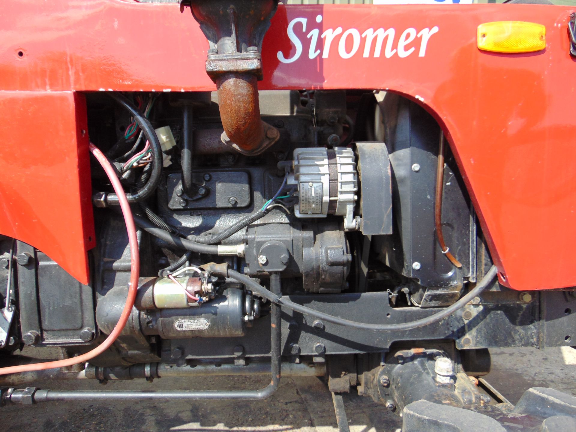 Siromer 204S 4WD Tractor c/w PTO driven Flail Mower ONLY 4 Hours! - Image 20 of 21