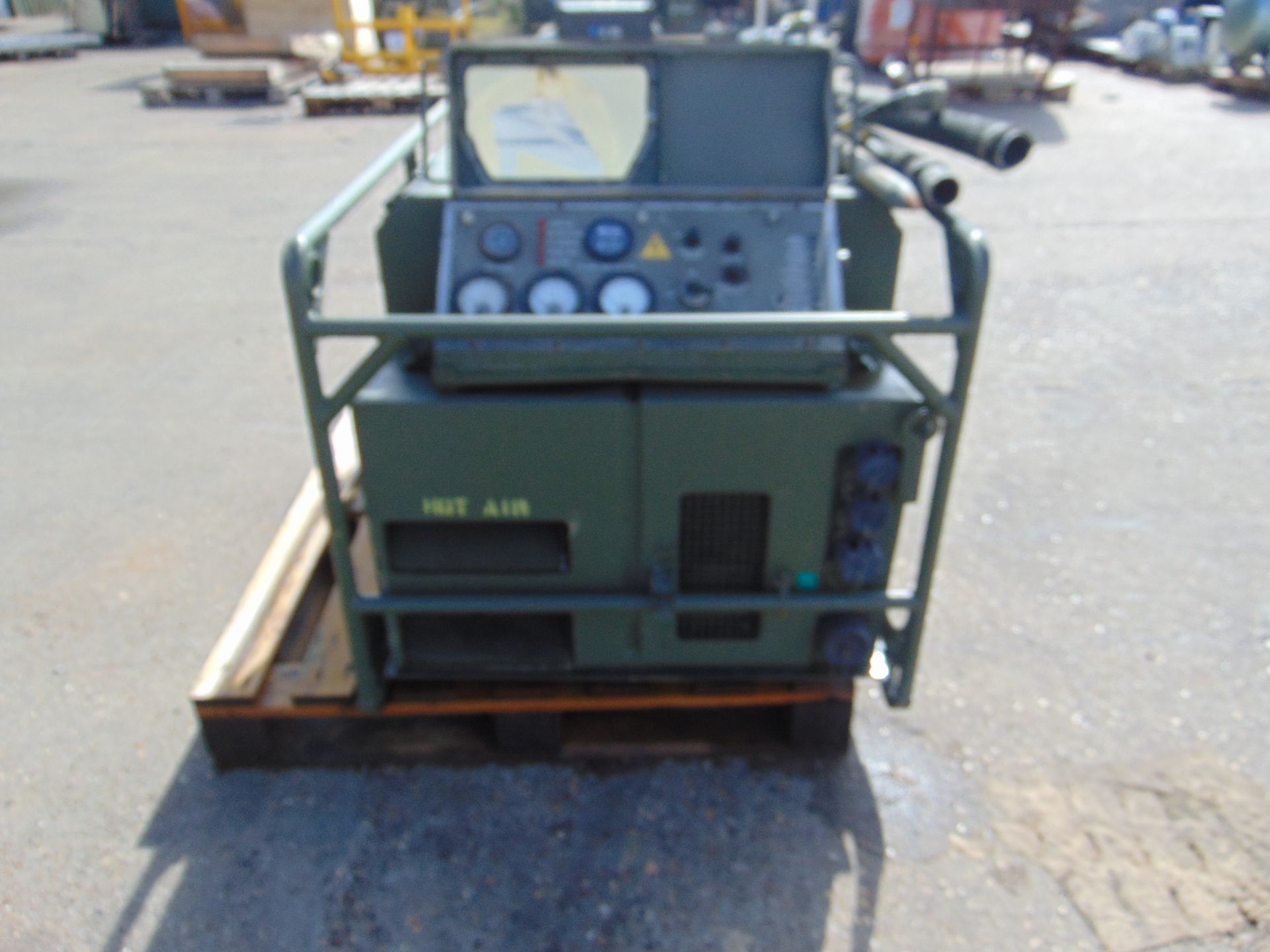 LISTER/ PETTER 5.6 KVA 240 Volt SINGLE PHASE 50 Hz Diesel GENERATOR 25 Hrs ONLY - Image 4 of 7