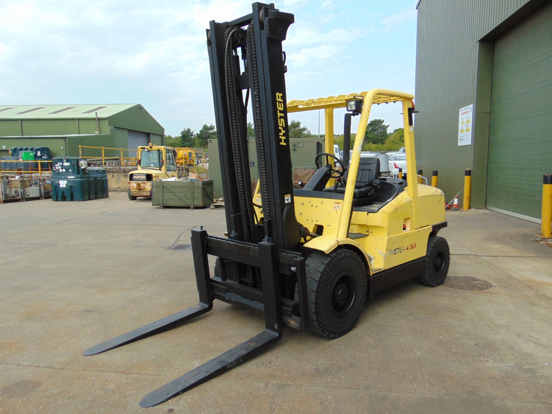 Hyster H4.50XM Forklift Only - Image 4 of 20