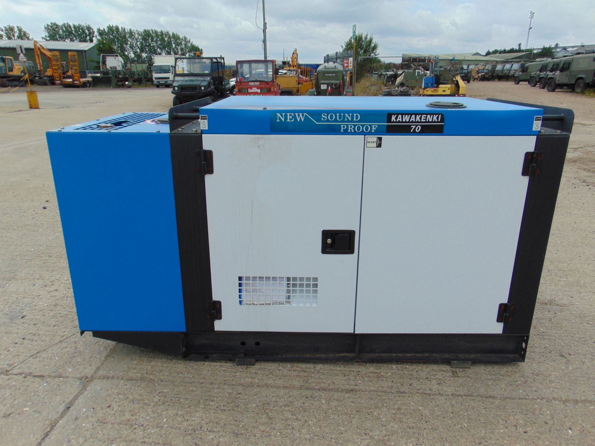 UNISSUED WITH TEST HOURS ONLY 70 KVA 3 Phase Silent Diesel Generator Set - Image 4 of 22