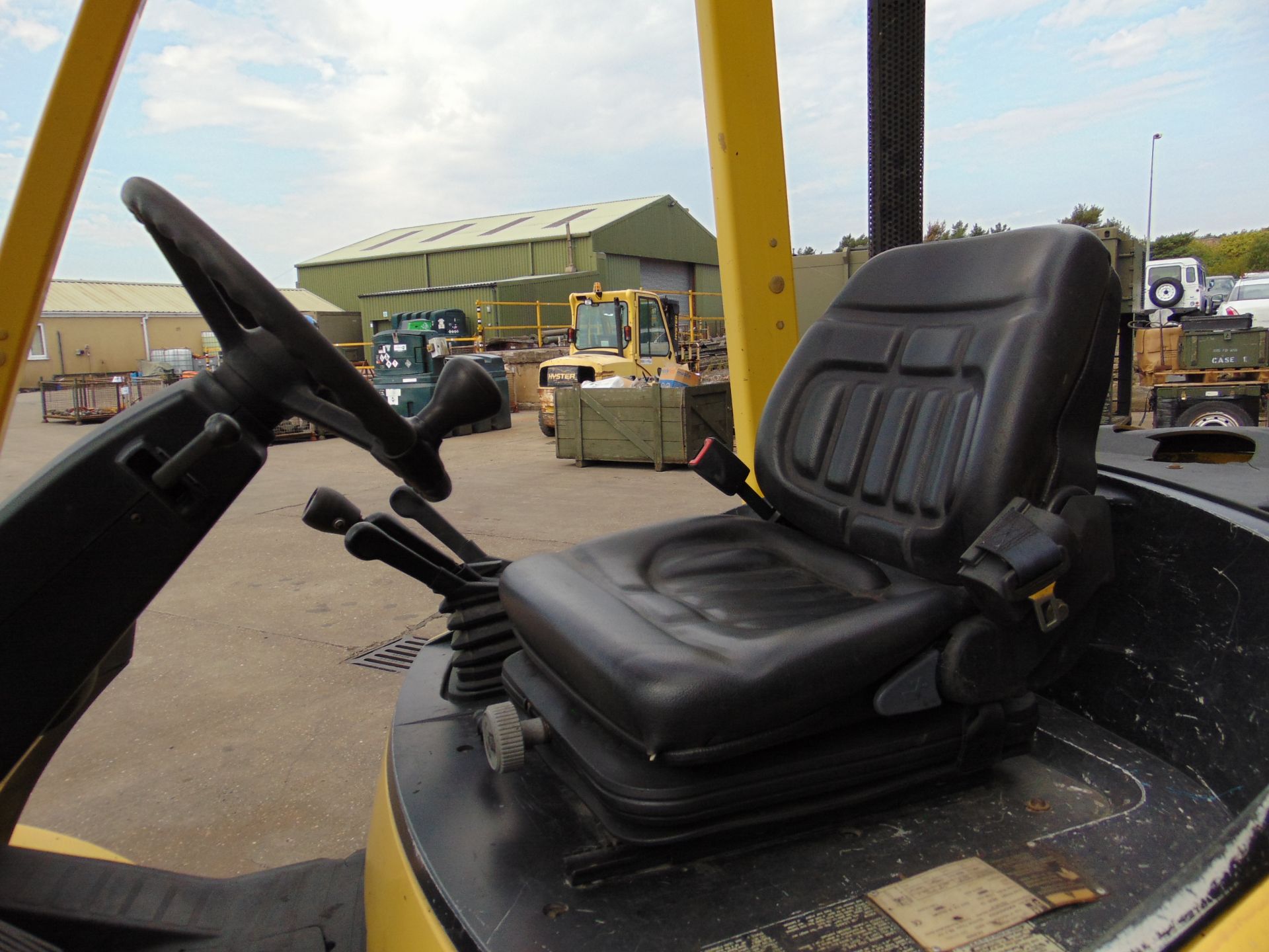 Hyster H4.50XM Forklift Only - Image 17 of 20