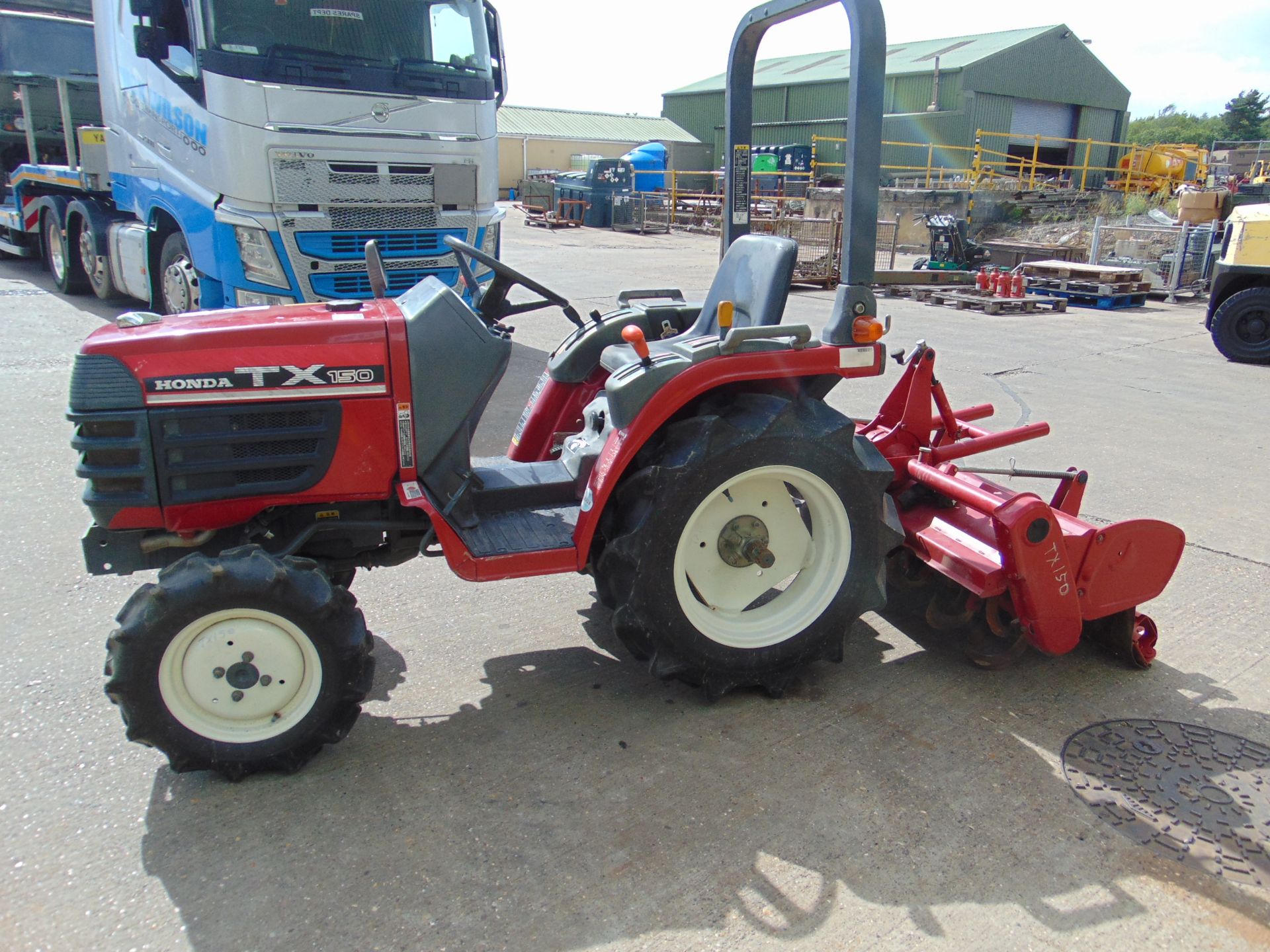 HONDA TX 150 COMPACT TRACTOR C/W ROTAVATOR 4x4 DIESEL - 597 HOURS. - Image 5 of 16