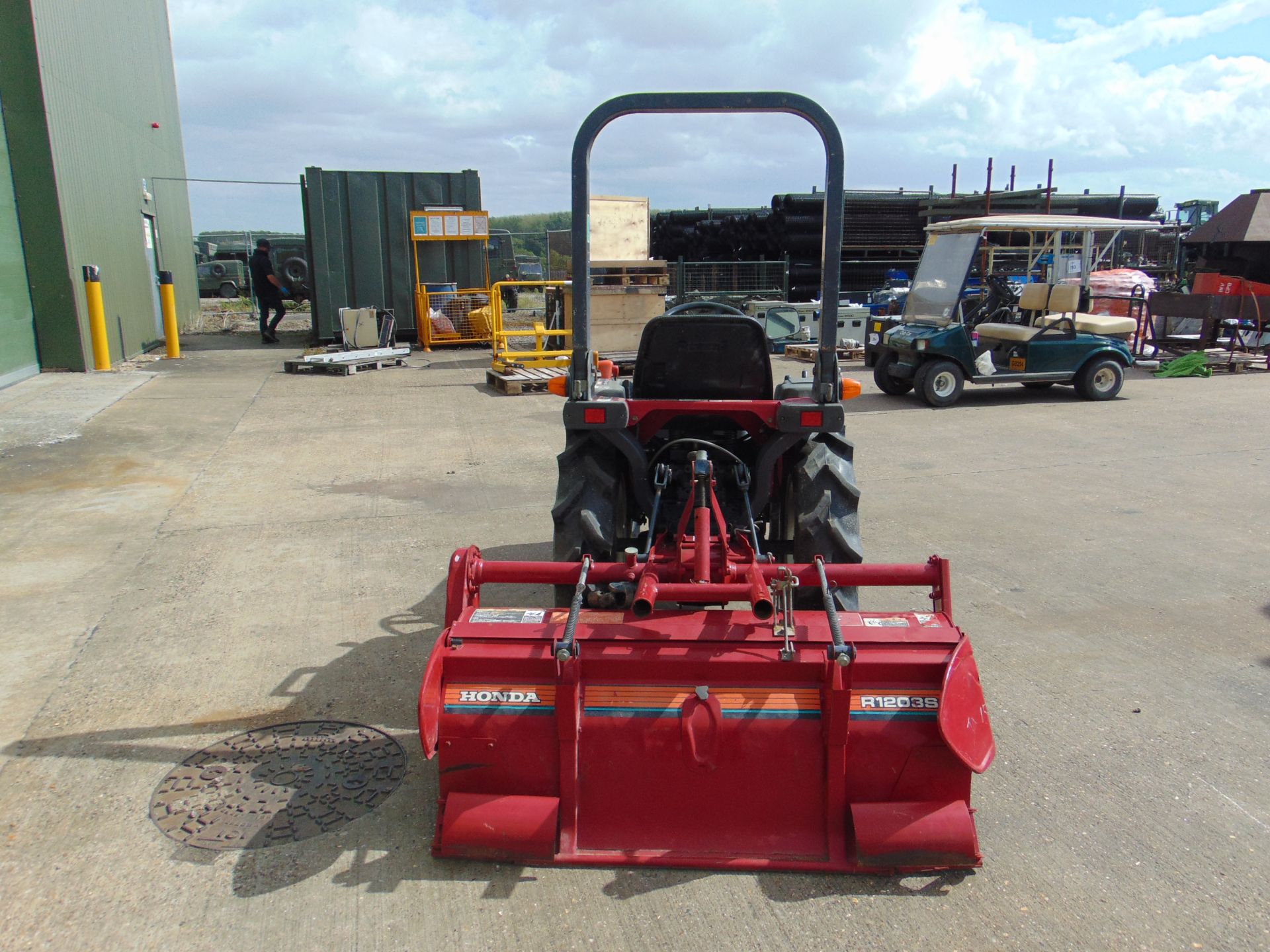 HONDA TX 150 COMPACT TRACTOR C/W ROTAVATOR 4x4 DIESEL - 597 HOURS. - Image 4 of 16