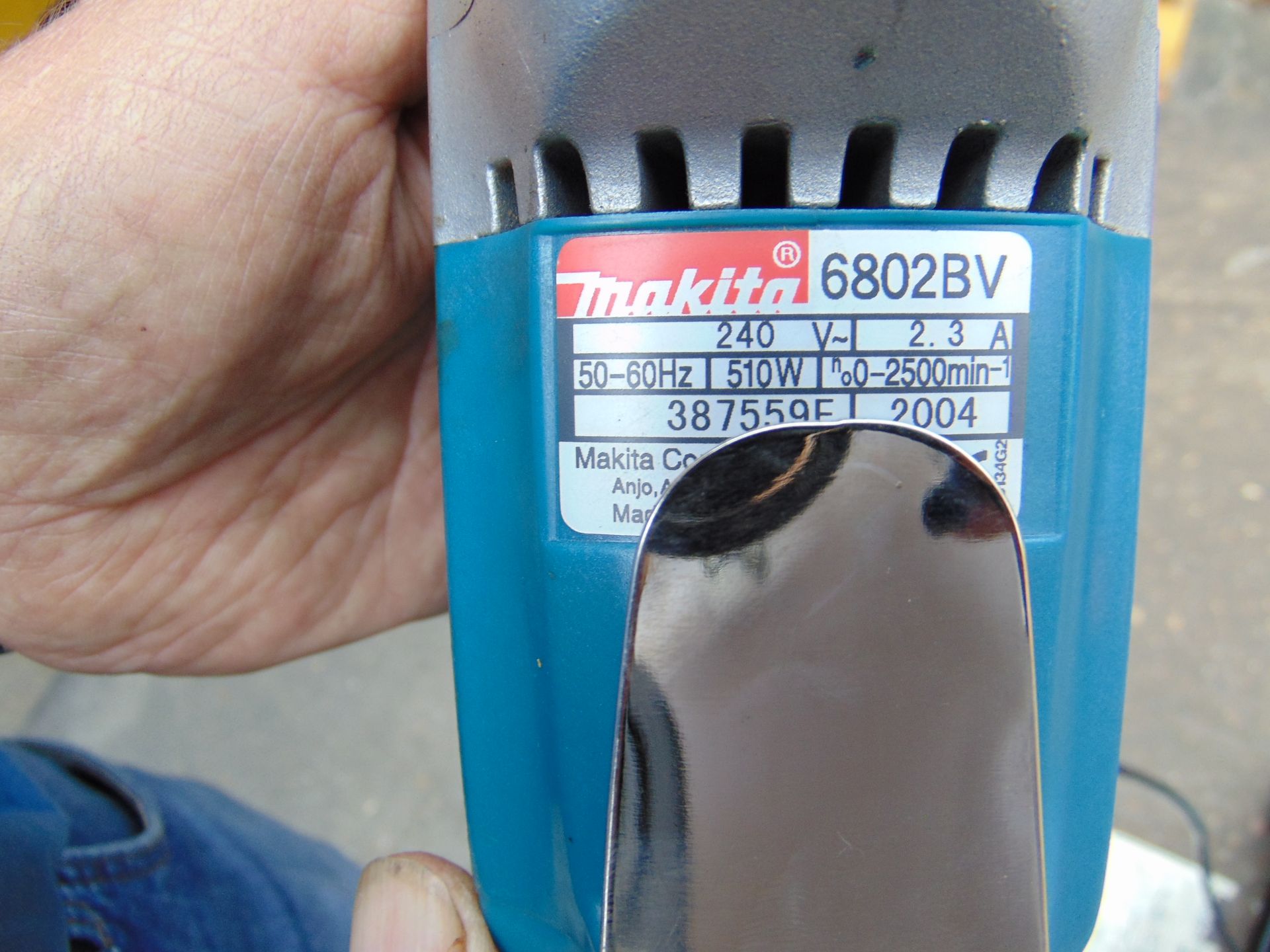 Makita 6802BV Electric Screw Driver c/w accessories - Image 3 of 5