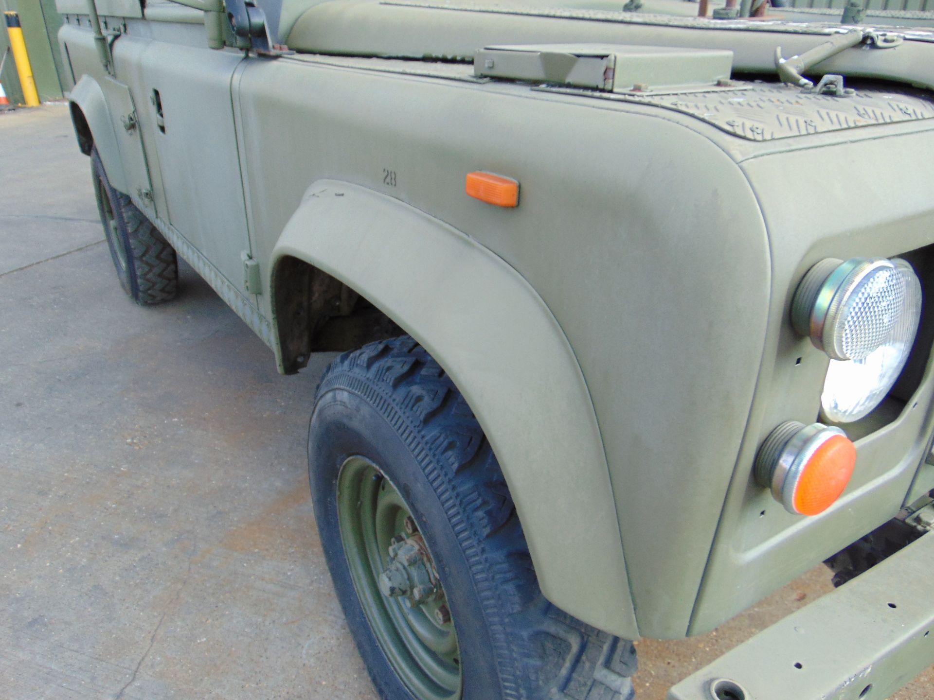 Land Rover 110 RHD Tithonus hardtop - Image 10 of 29