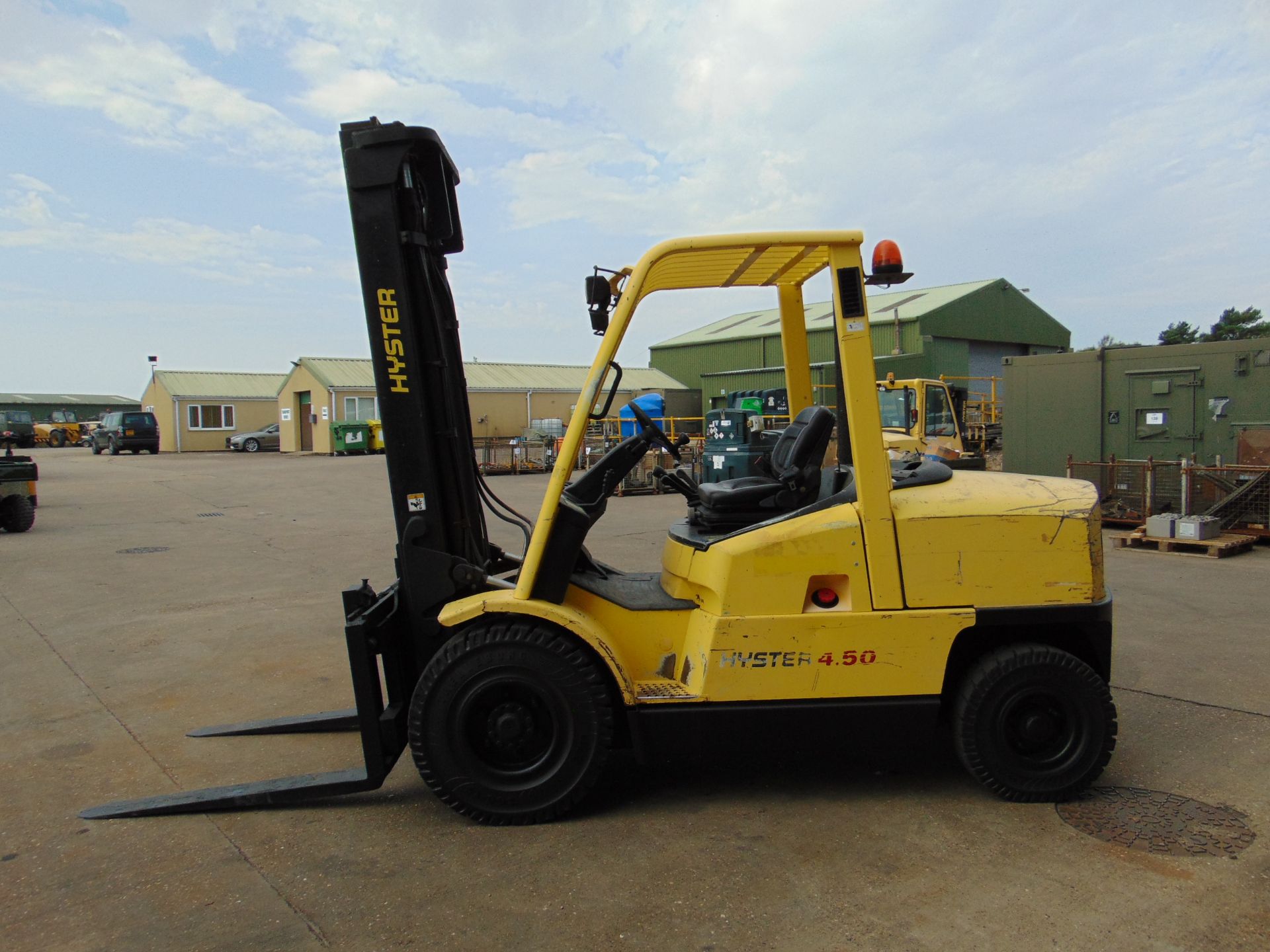 Hyster H4.50XM Forklift Only - Image 5 of 20