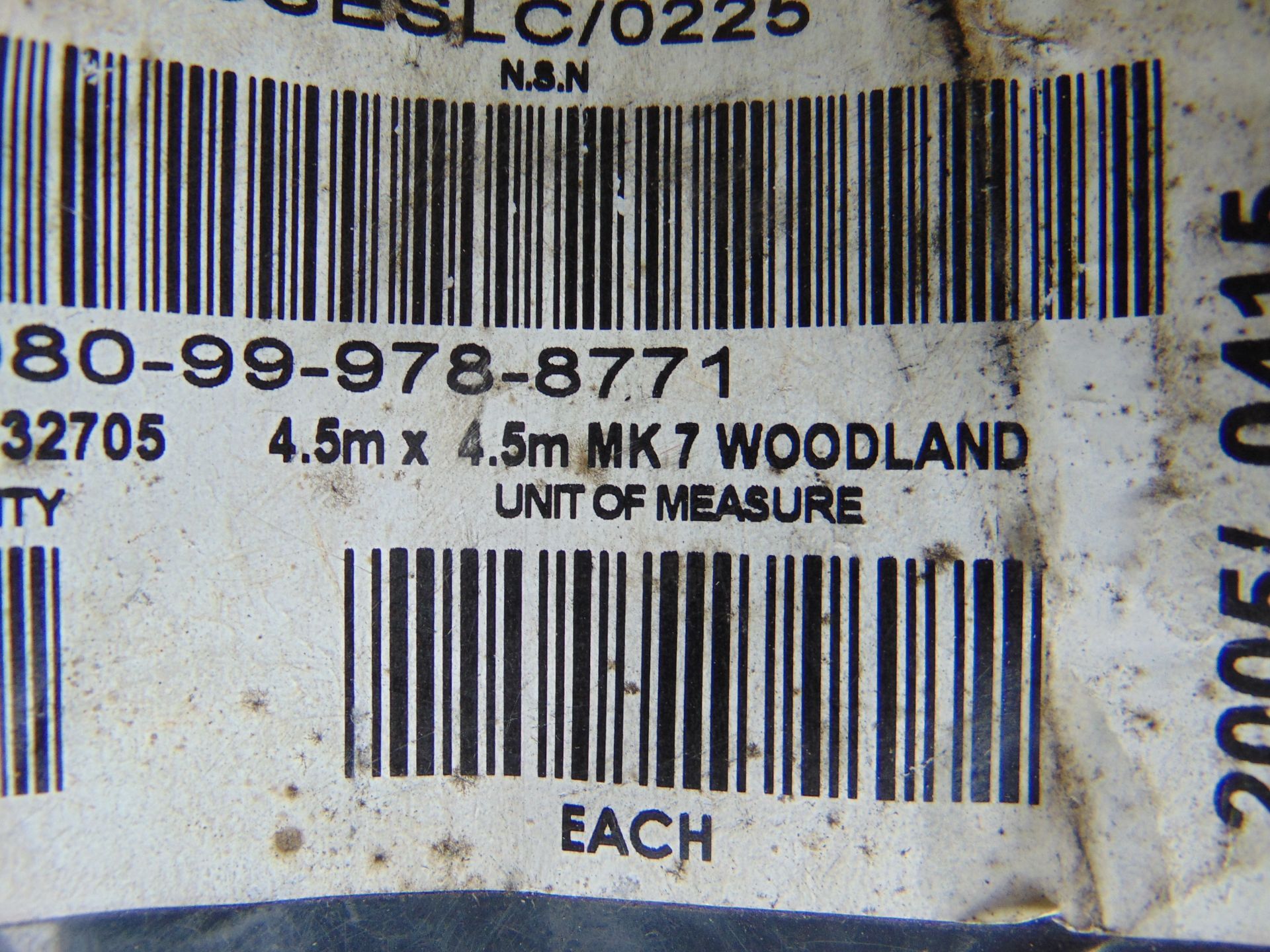 Ex Reserve Unissued 4.5m x 4.5m Original Camouflaged Woodland Netting - Image 3 of 4