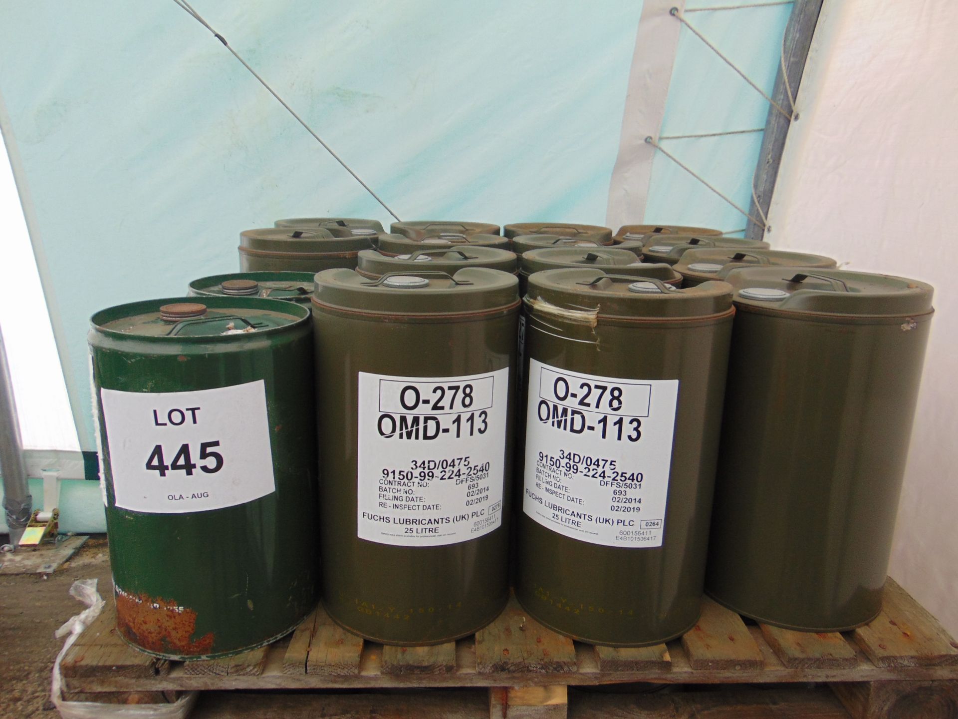 16 25 LITRE DRUMS OF UNISSUED OMD-113 VEHICLE LUBRICATING OIL