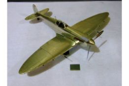 WWW II SUPERMARINE SPITFIRE ALUMINIUM SCALE MODEL