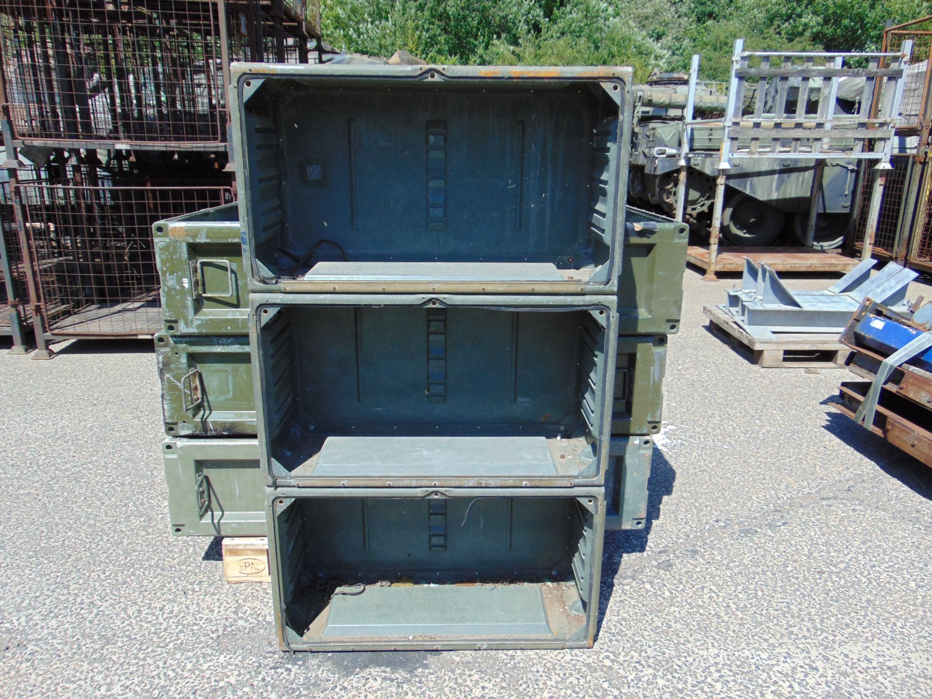 12 x Laycorn Storage Transport Boxes - Image 4 of 5