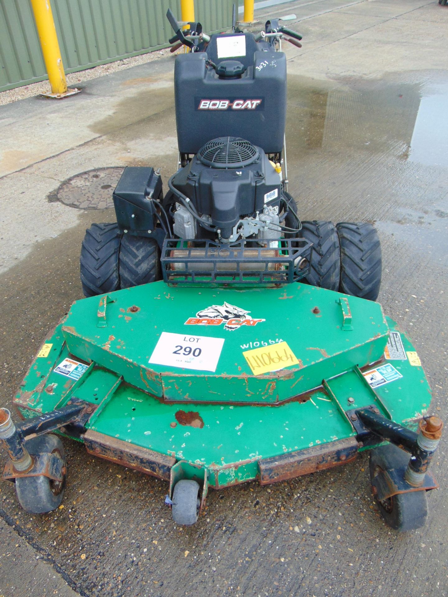 2015 Ransomes BOBCAT 52" Zero Turn Lawn Mower - only 1290 hours!! - Image 3 of 10