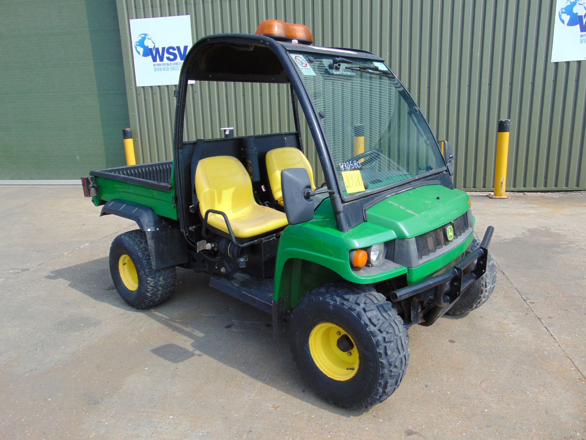 2010 John Deere Gator HPX 4WD Utility ATV ONLY 688 Hours! - Image 2 of 23