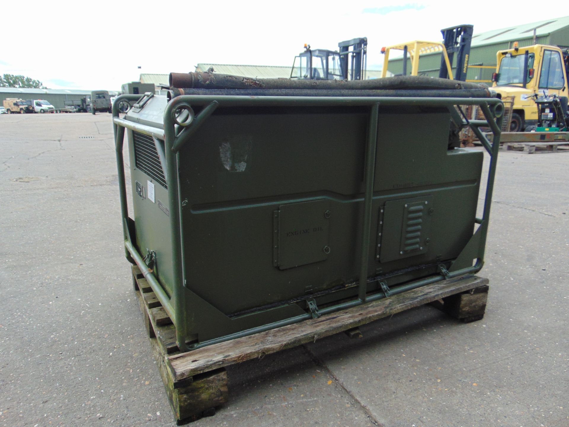 LISTER/ PETTER 5.6 KVA 240 Volt SINGLE PHASE 50 Hz GENERATOR - 1847 Hrs - Image 4 of 7