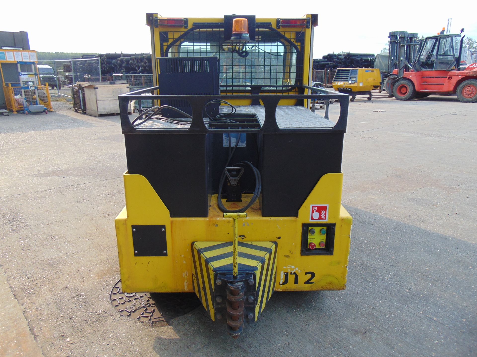 Jumbo JT20E 20,000kg Electric Tow Tractor - Image 8 of 18