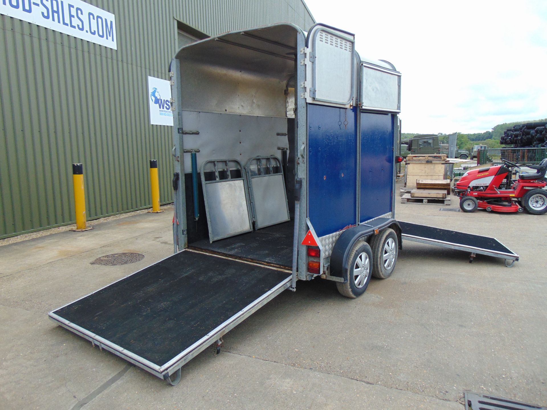 Ifor Williams Twin Horsebox Trailer - Image 3 of 14