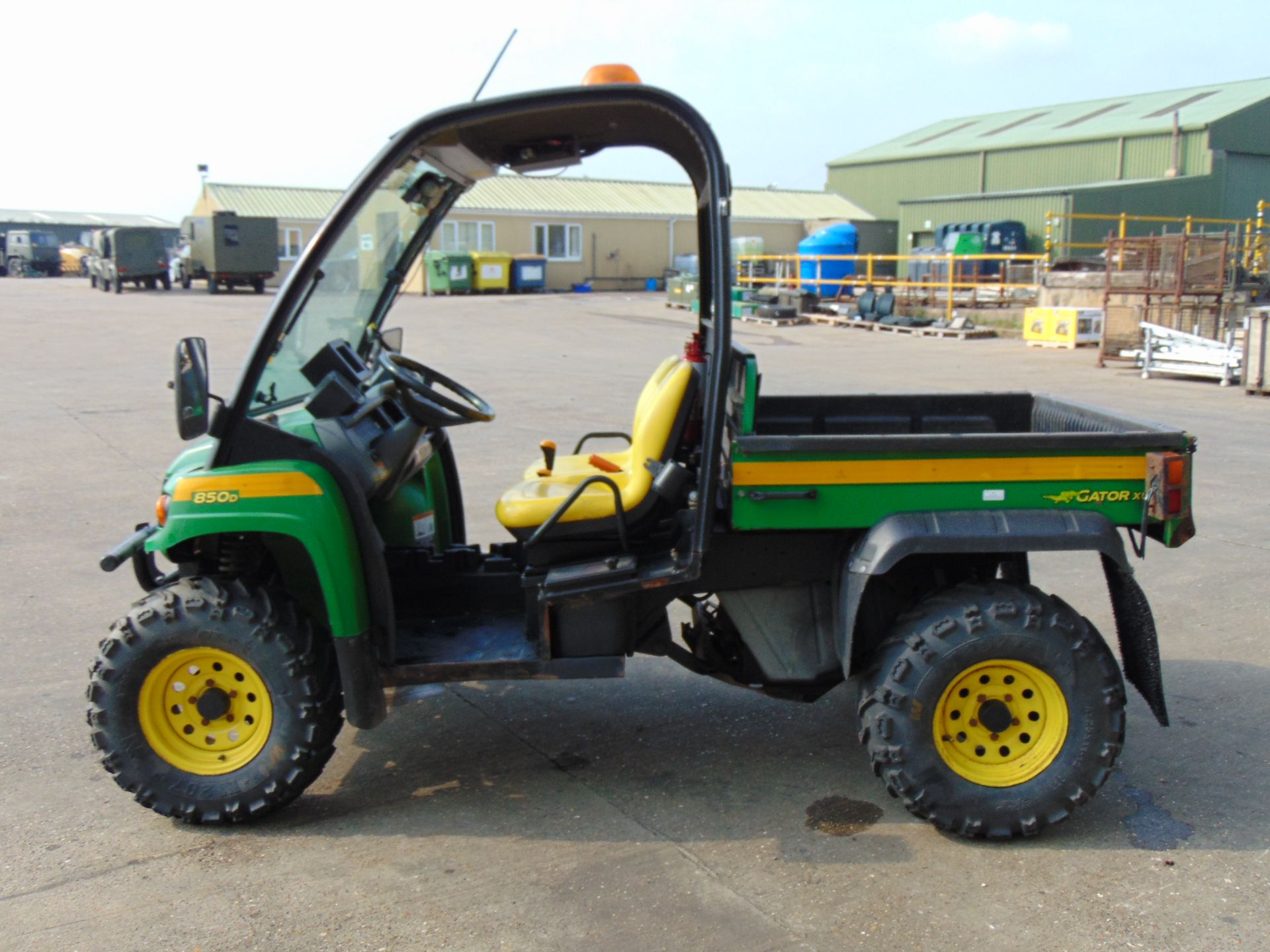 Late Model John Deere Gator HPX 4WD Utility ATV - Image 5 of 24