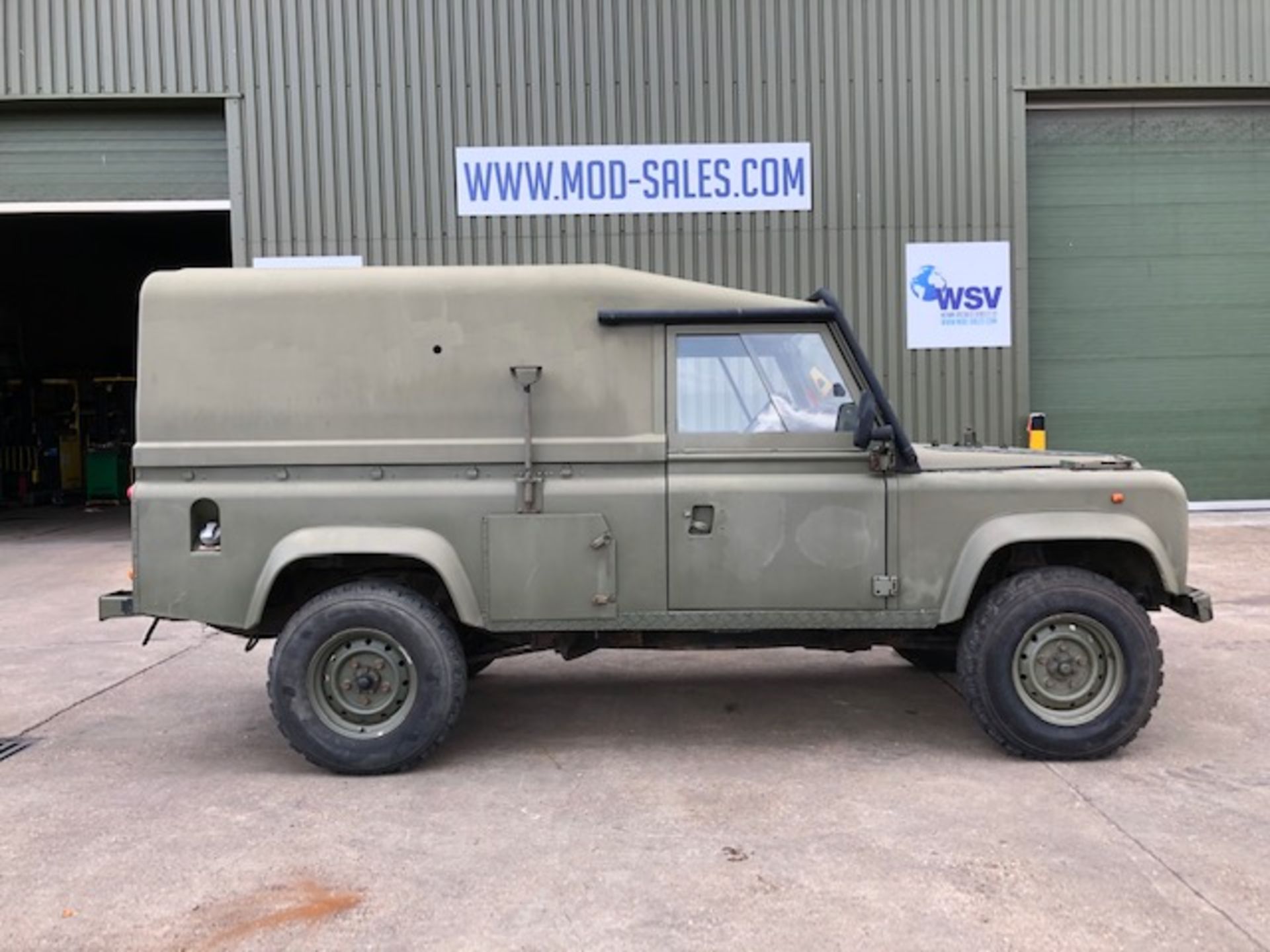 Left Hand Drive Land Rover 110 Tithonus hardtop 71,000 kms only ! - Image 4 of 32