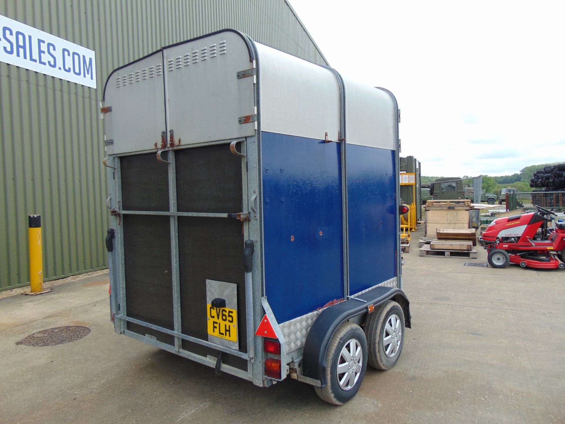 Ifor Williams Twin Horsebox Trailer - Image 10 of 14