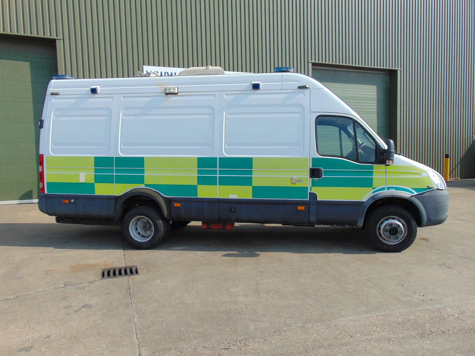 2008 Iveco Daily 65C18V 3.0 HPT Long Wheel Base High roof panel van ONLY 8,693 MILES! - Image 6 of 34