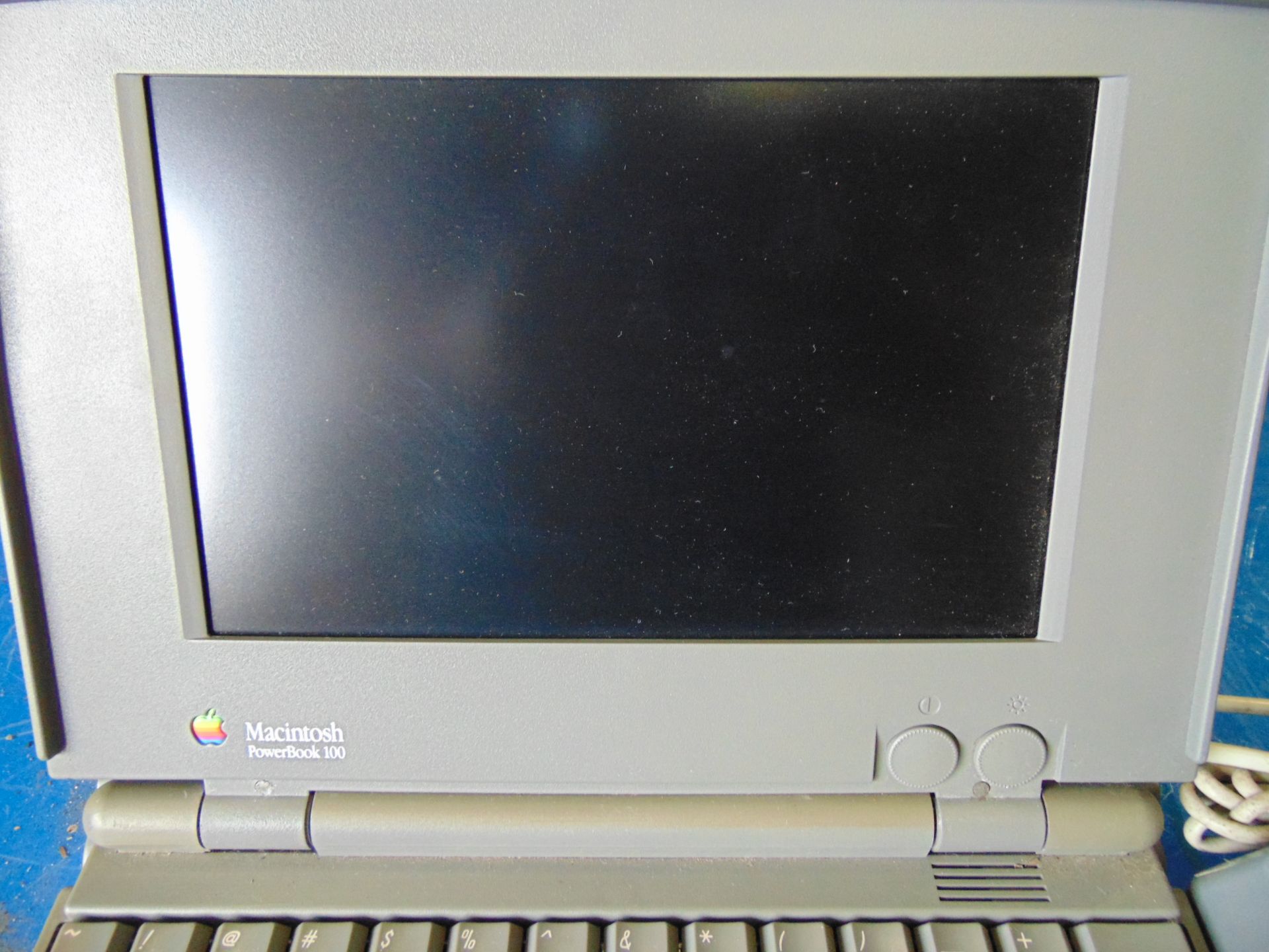 Vintage Macintosh Powerbook 100 Laptop Computer - Image 2 of 12