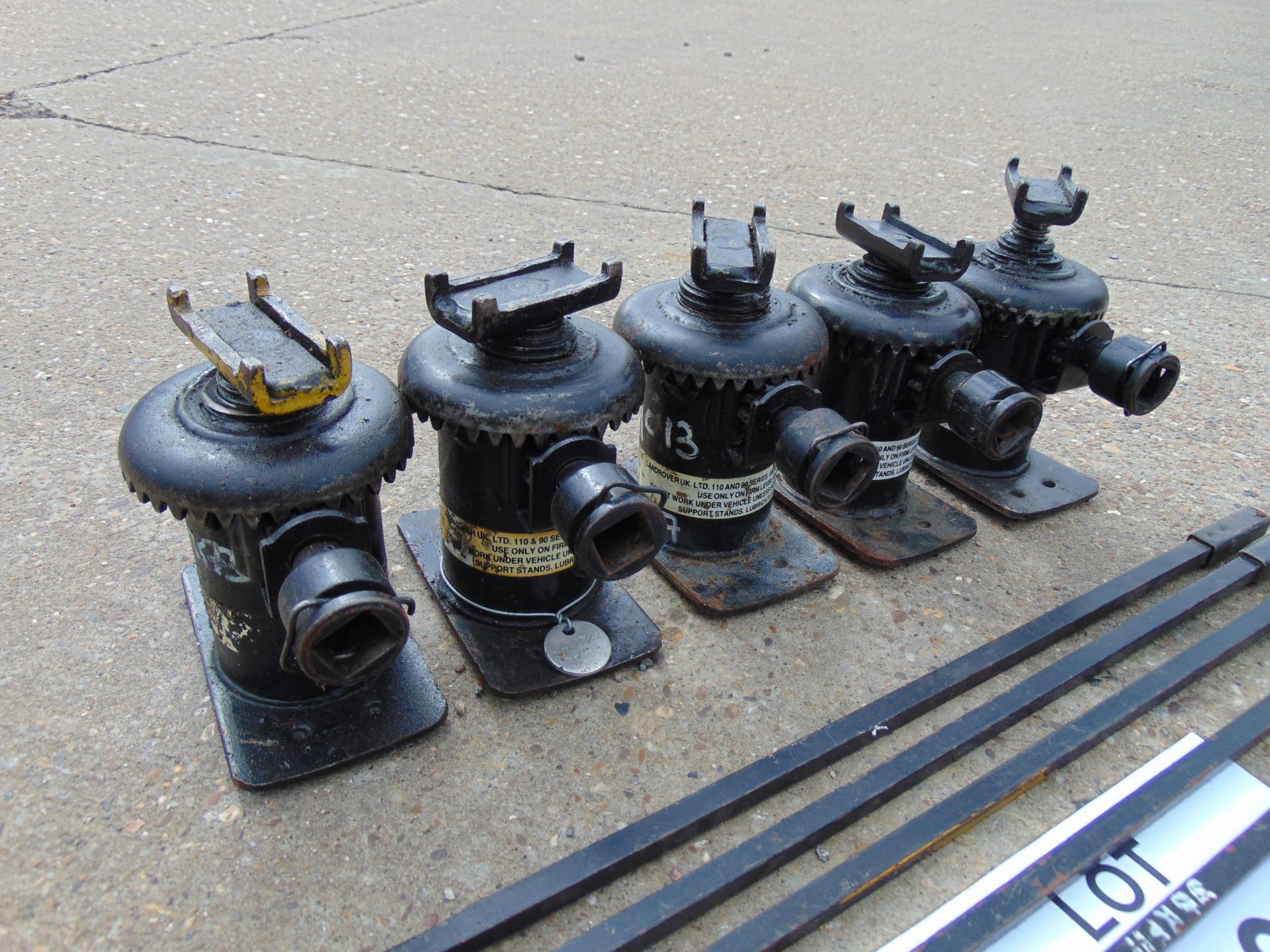 5 x Series Style Land Rover Screw Jacks as shown - Bild 2 aus 3