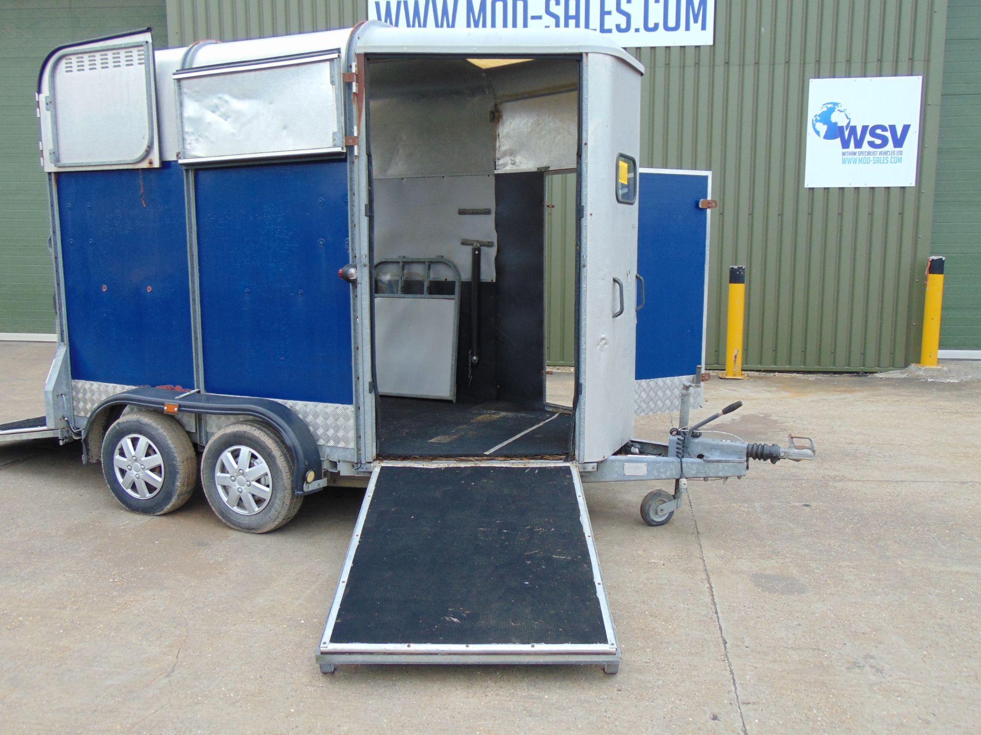 Ifor Williams Twin Horsebox Trailer - Image 2 of 14
