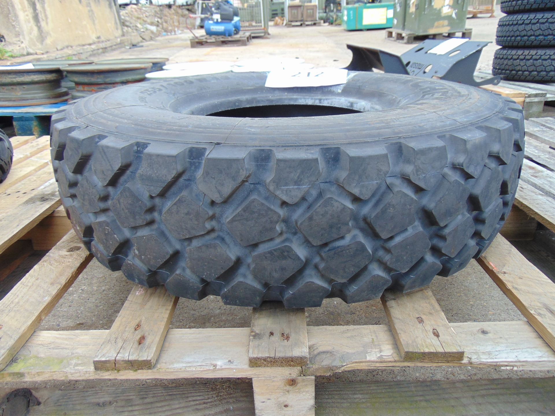 1 x Michelin XZL 255/100 R16 Tyre - Image 2 of 6
