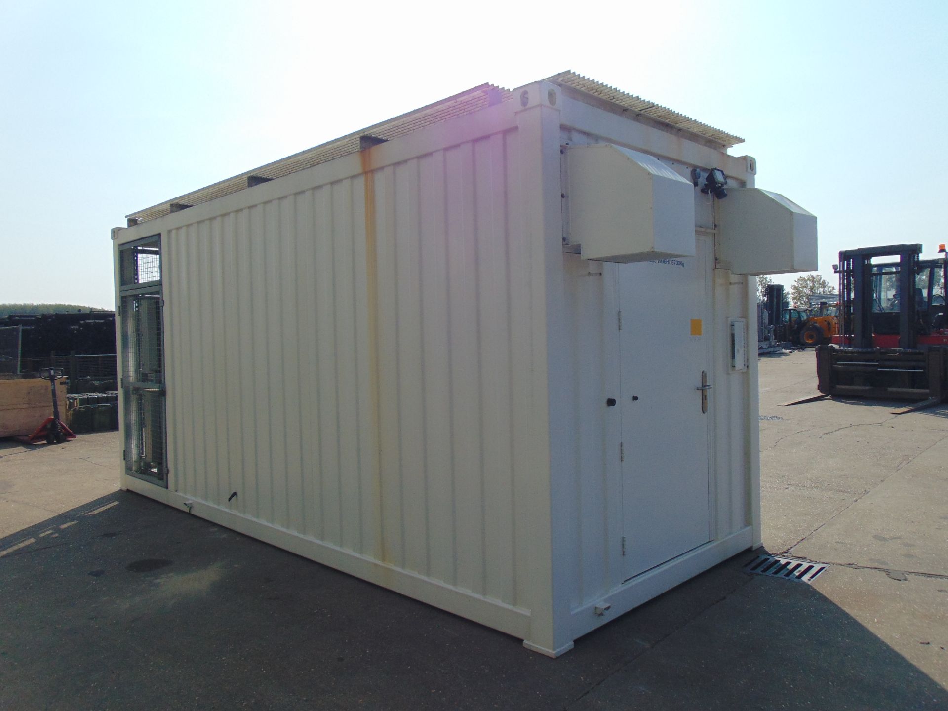 20 ft NEC Digital Transmitter Container Unit - Image 4 of 25