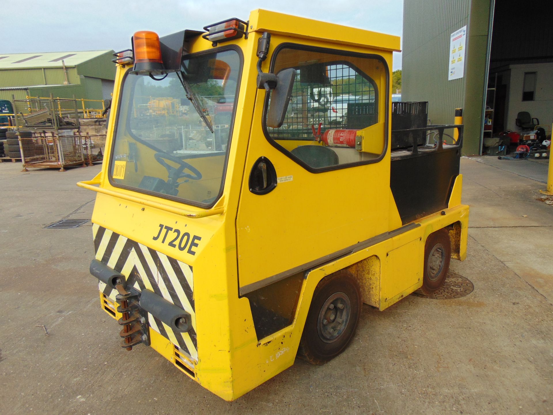 Jumbo JT20E 20,000kg Electric Tow Tractor - Image 4 of 18